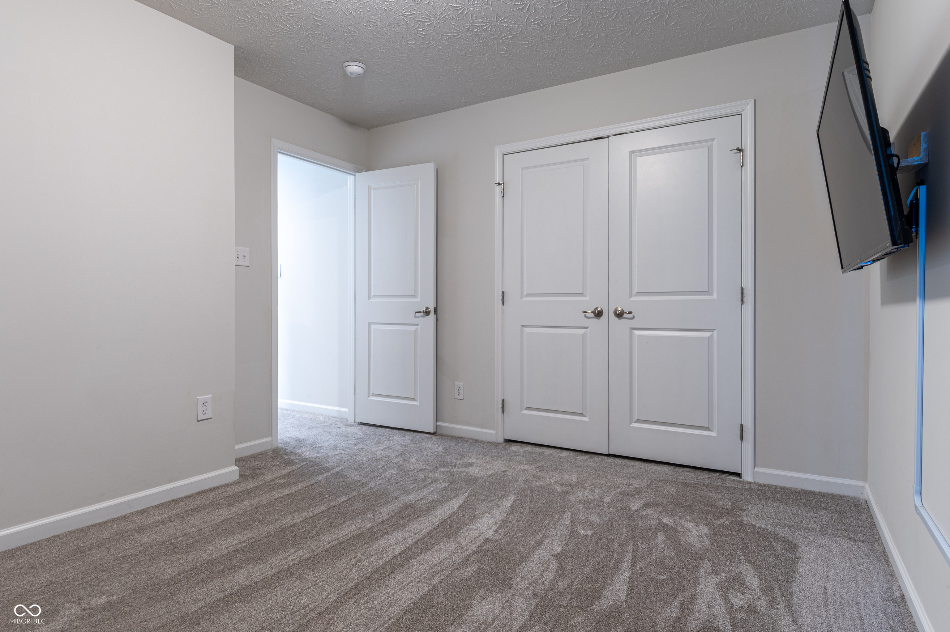 10325 Legacy Drive