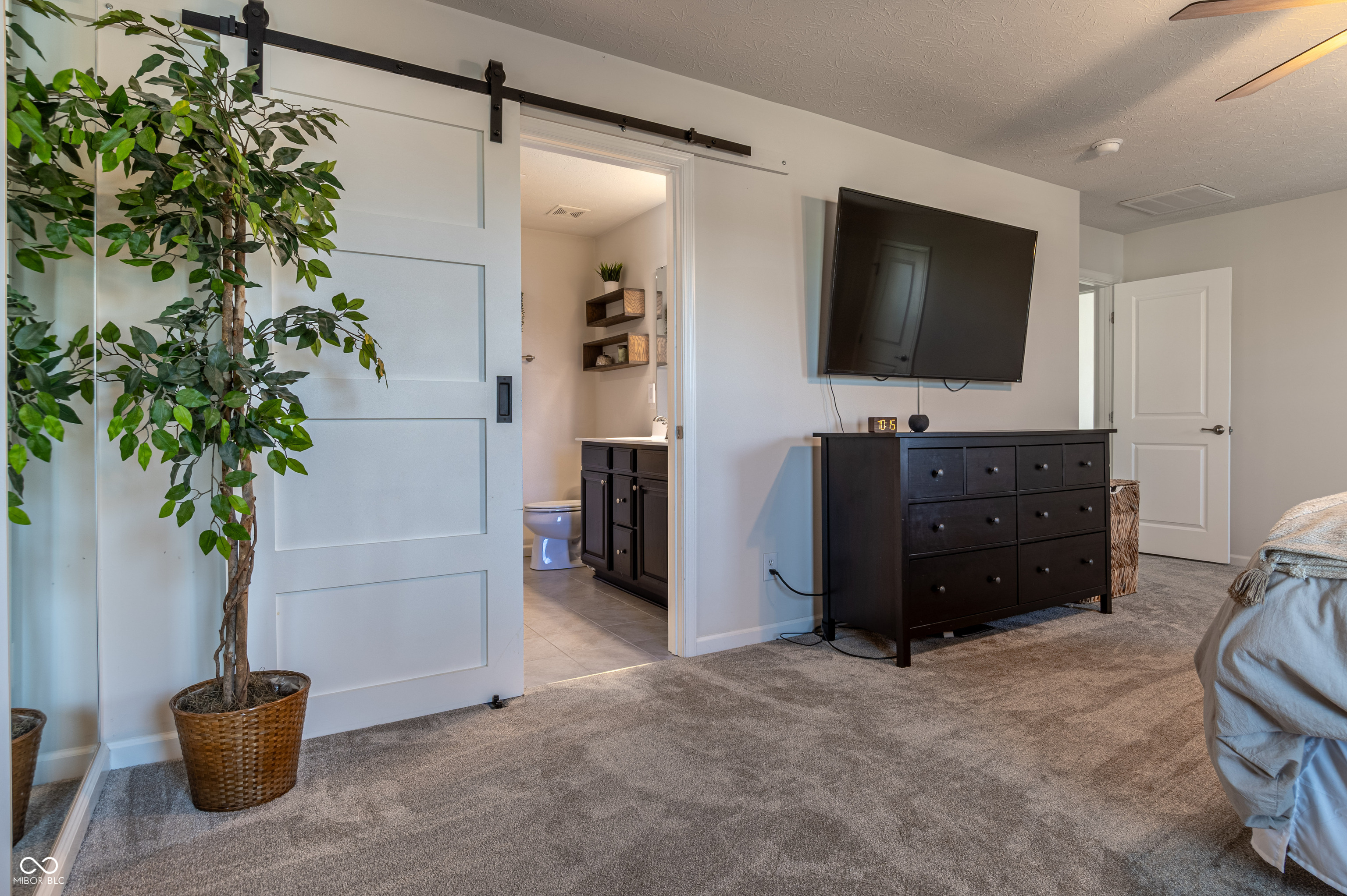 10325 Legacy Drive