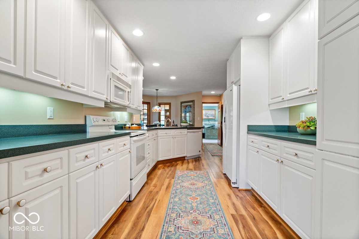 1120 Buttonwood Court