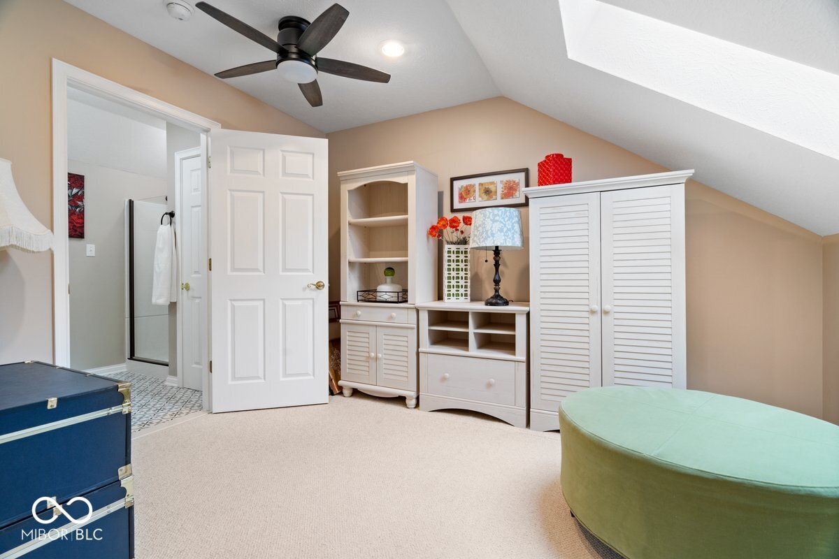 1120 Buttonwood Court