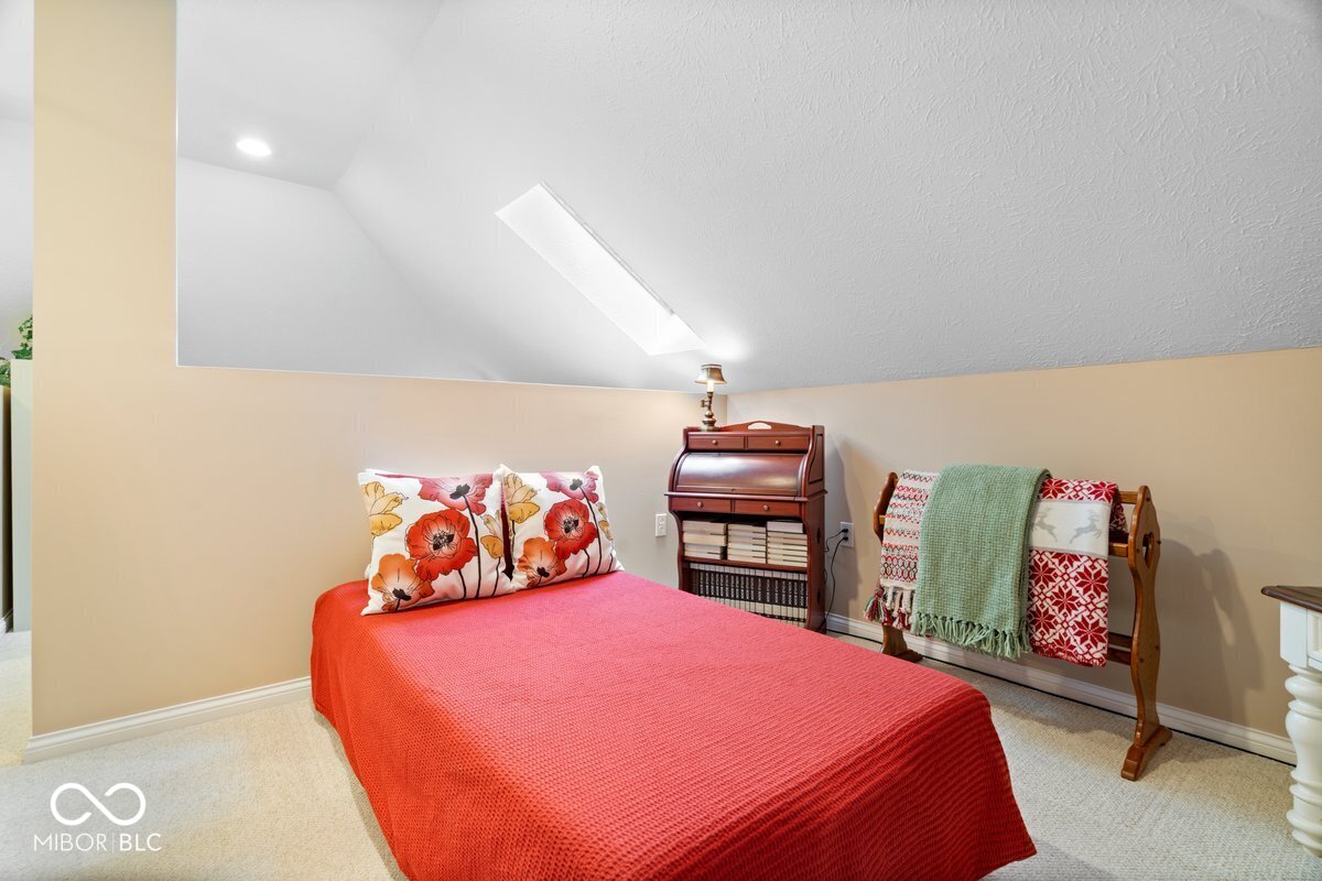 1120 Buttonwood Court