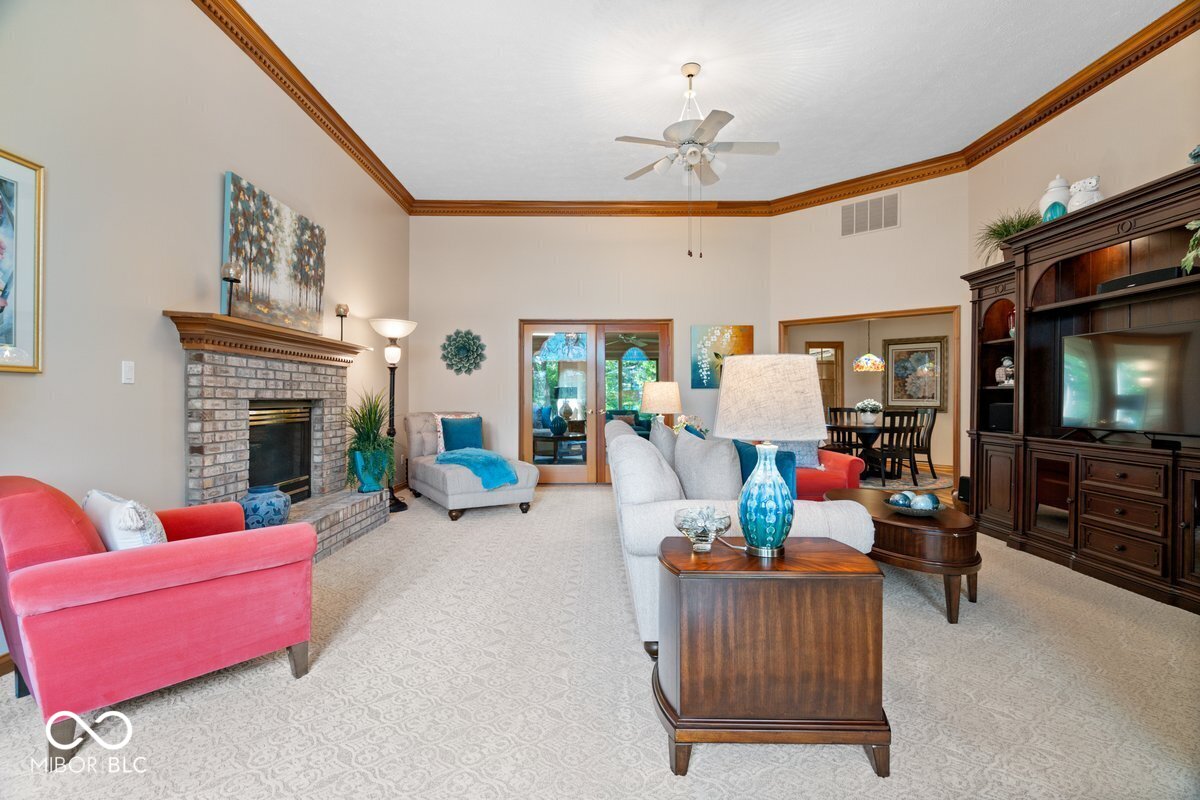 1120 Buttonwood Court