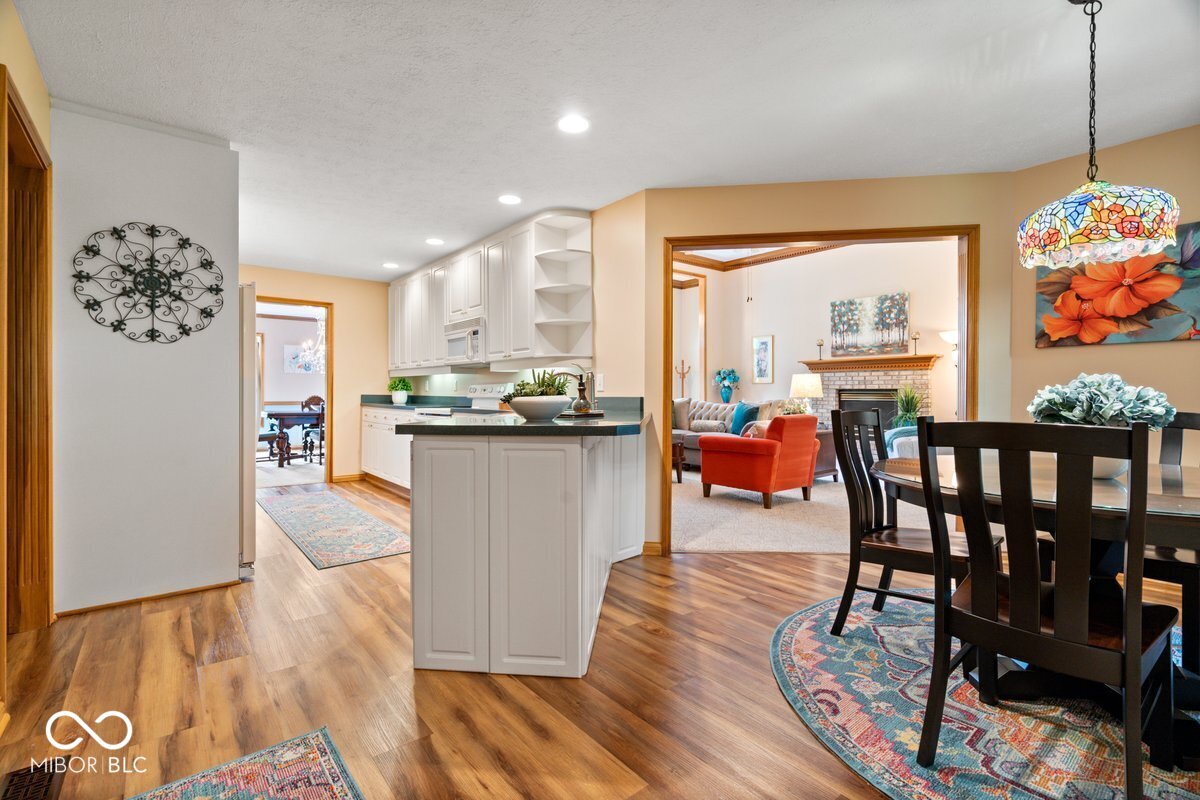 1120 Buttonwood Court