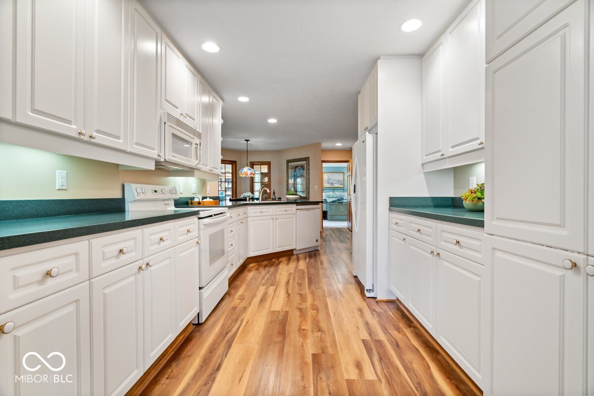 1120 Buttonwood Court
