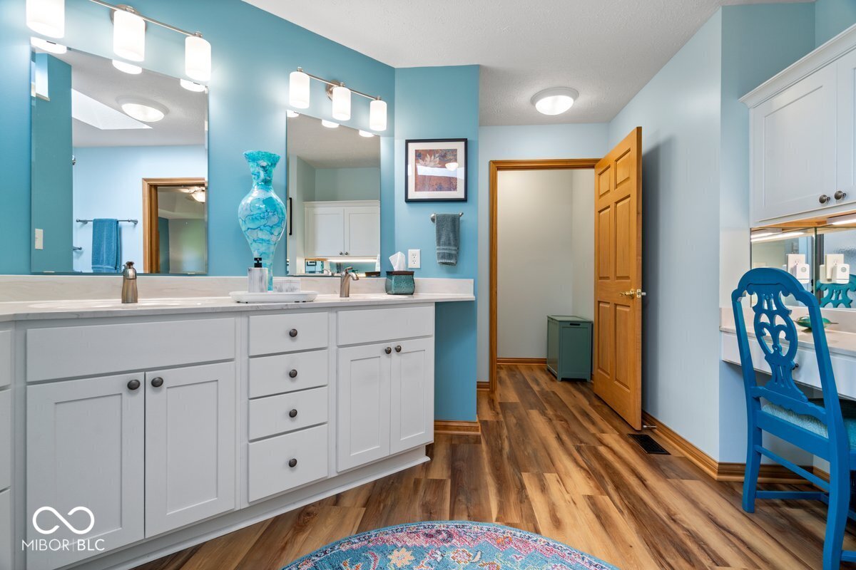 1120 Buttonwood Court