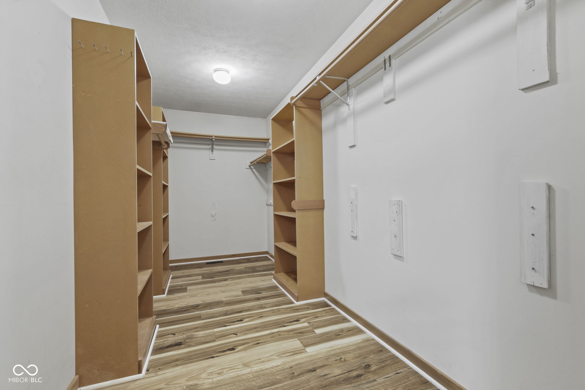 305 Sandbrook Drive