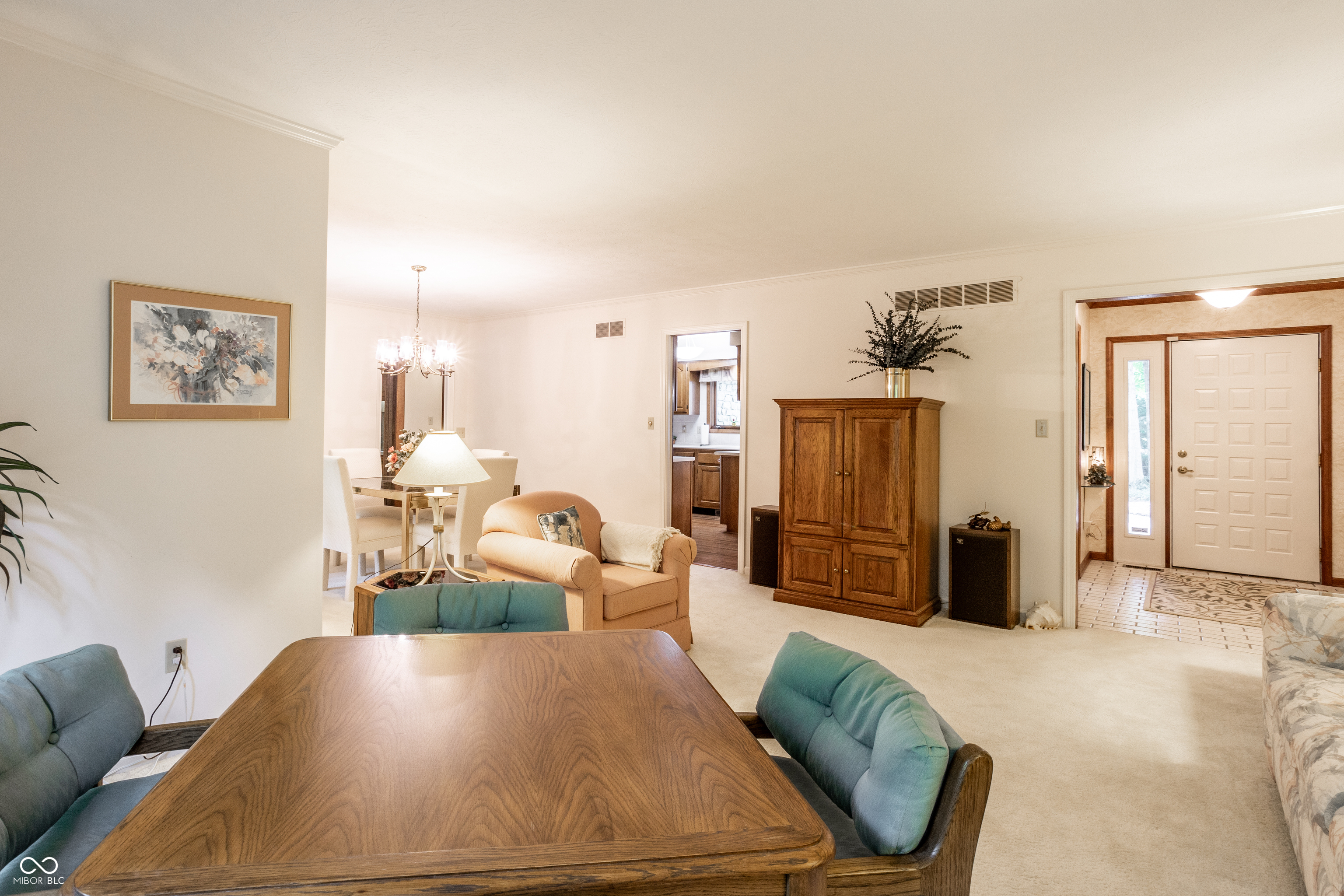 8834 Swiftsail Circle
