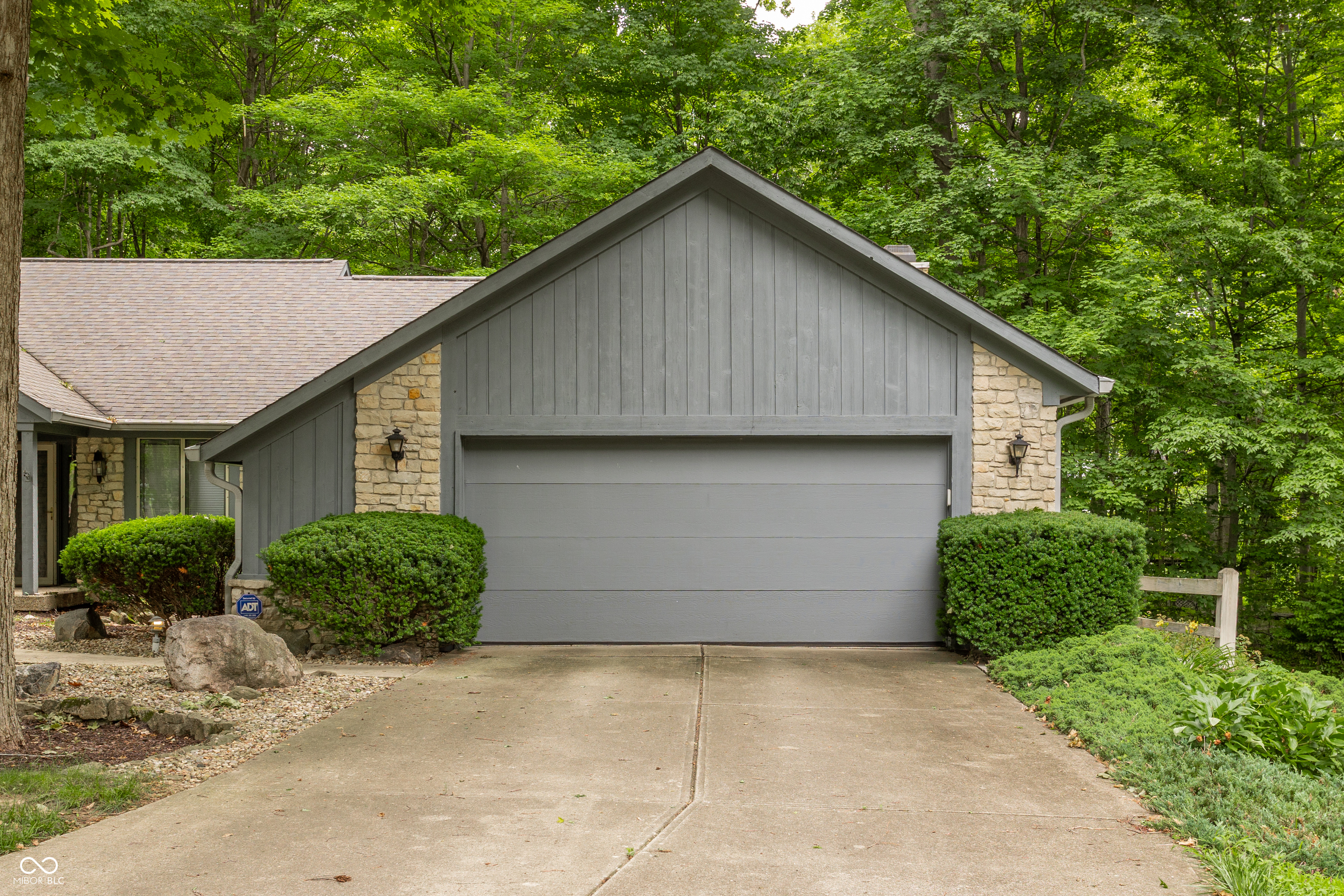 8834 Swiftsail Circle