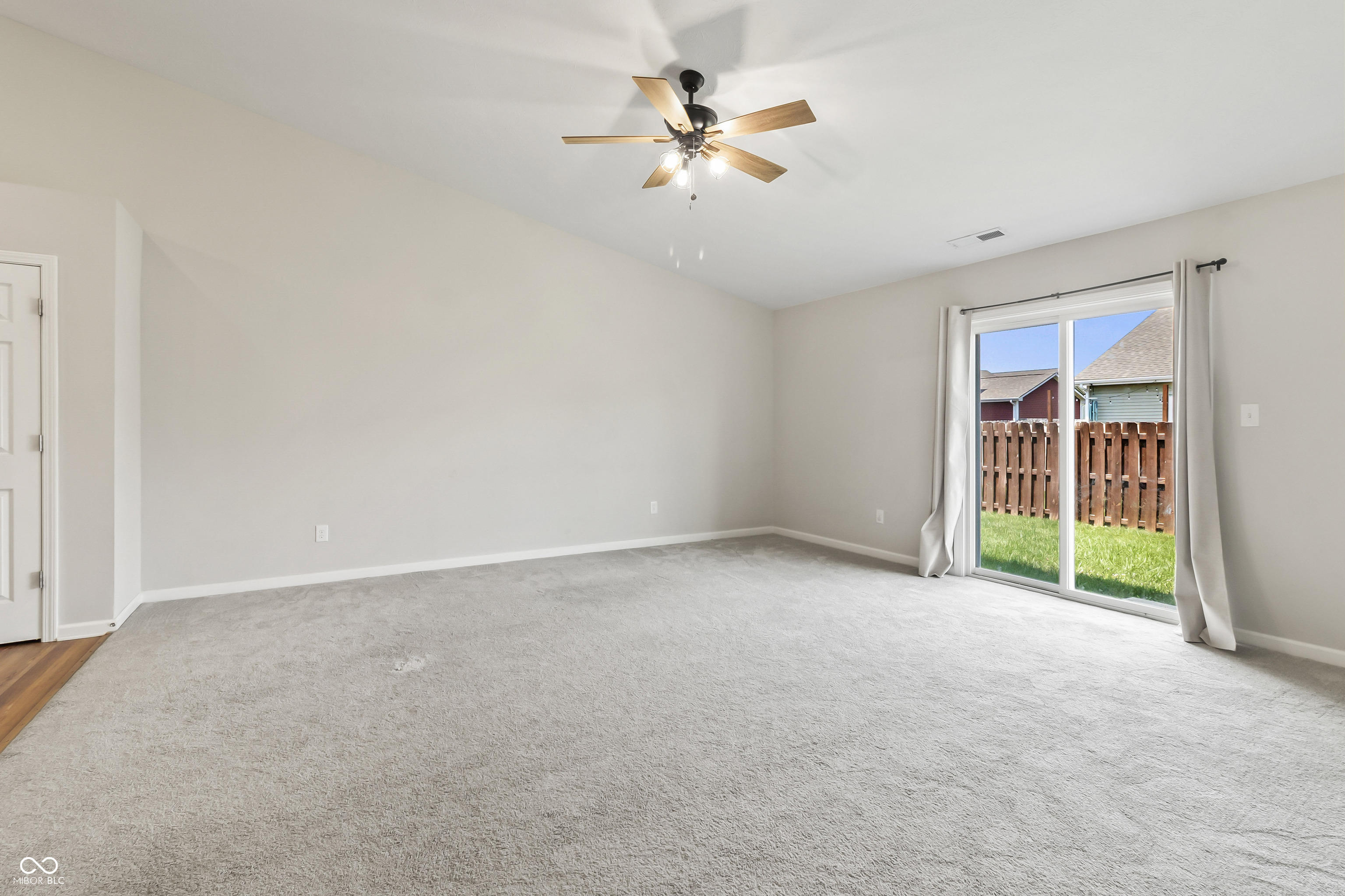 1345 W Jade Drive