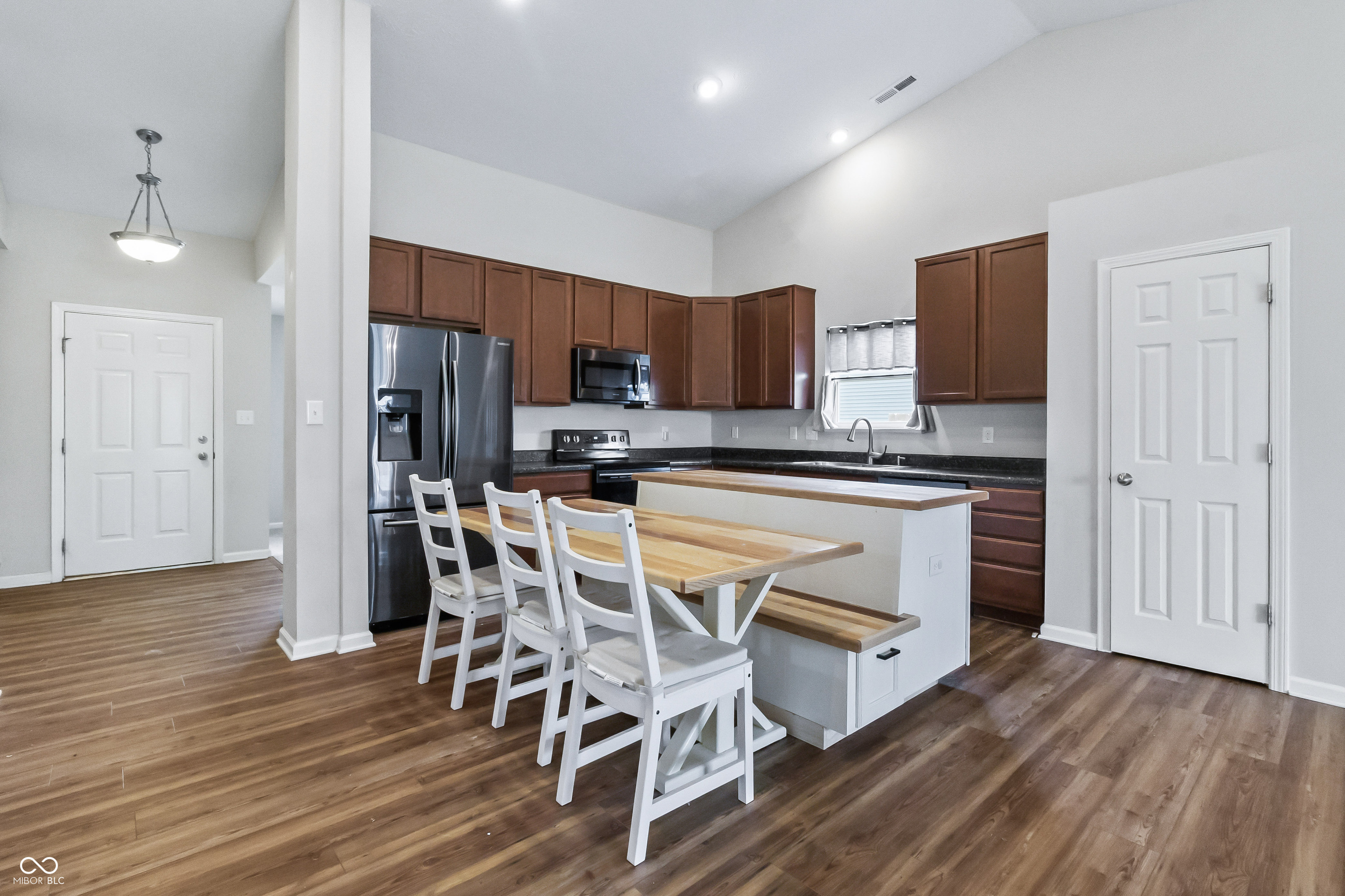1345 W Jade Drive