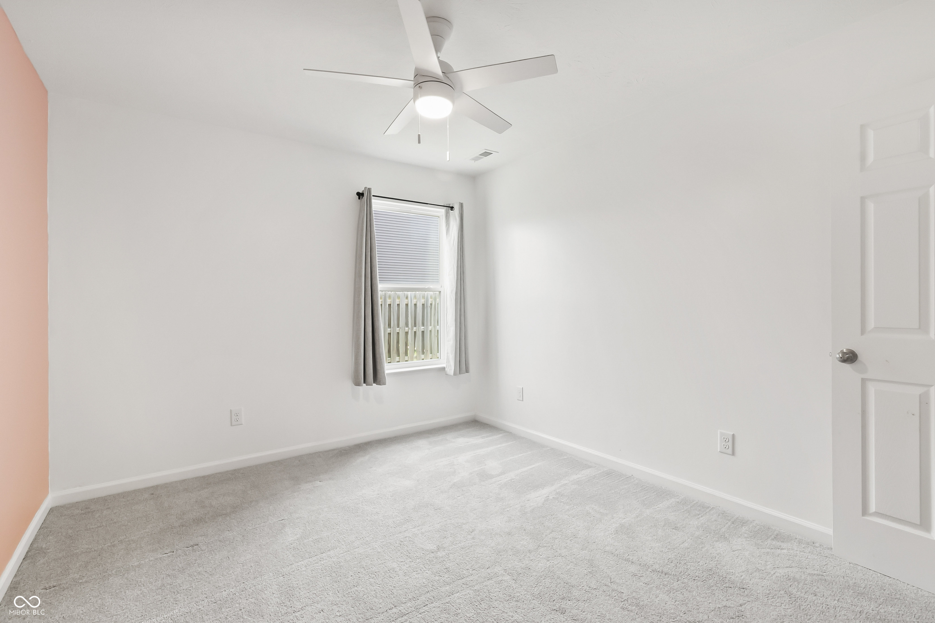 1345 W Jade Drive