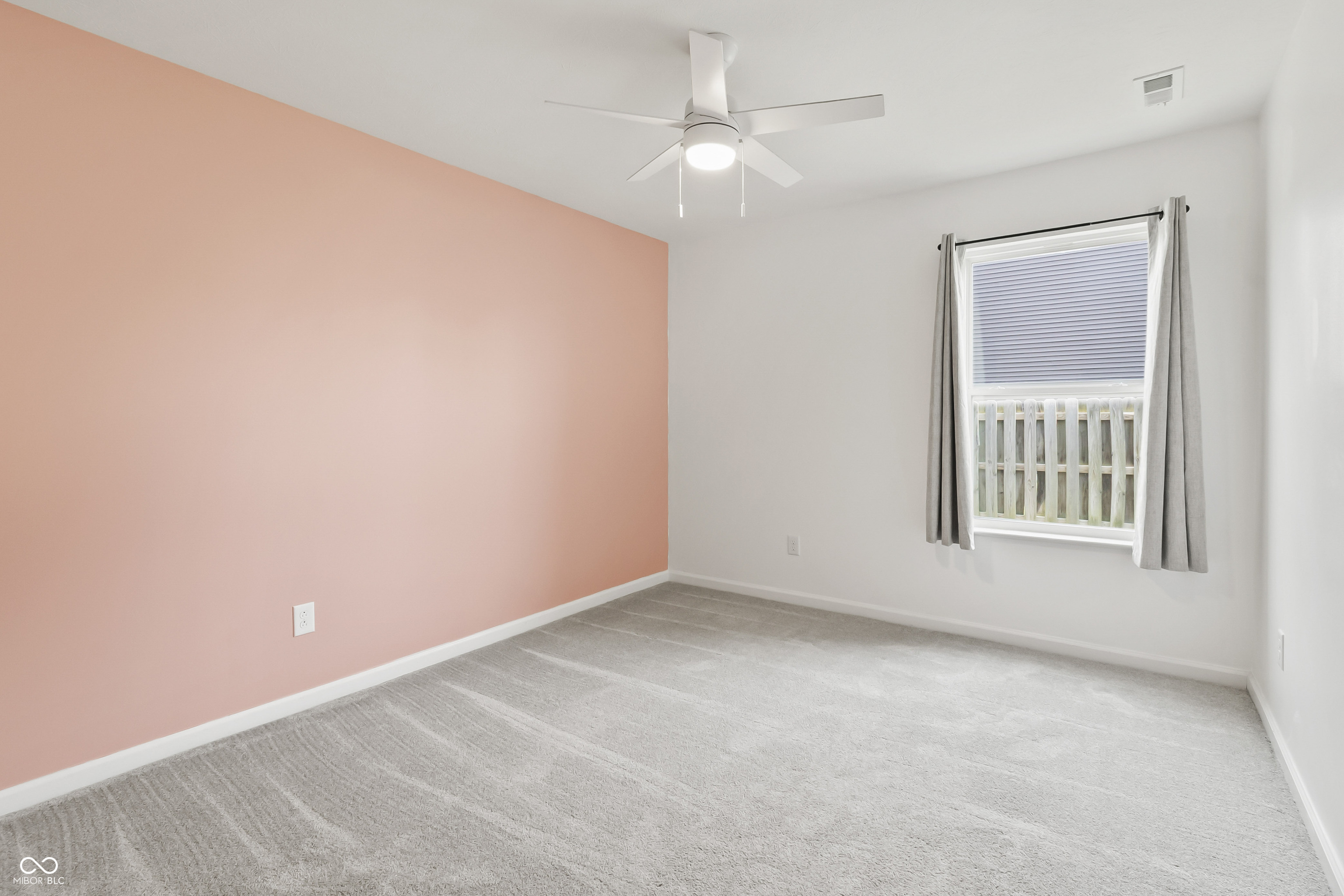 1345 W Jade Drive
