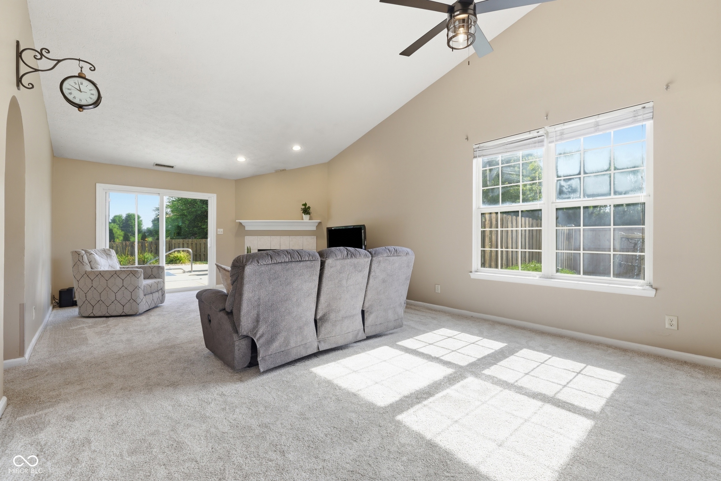 12606 Clearview Lane