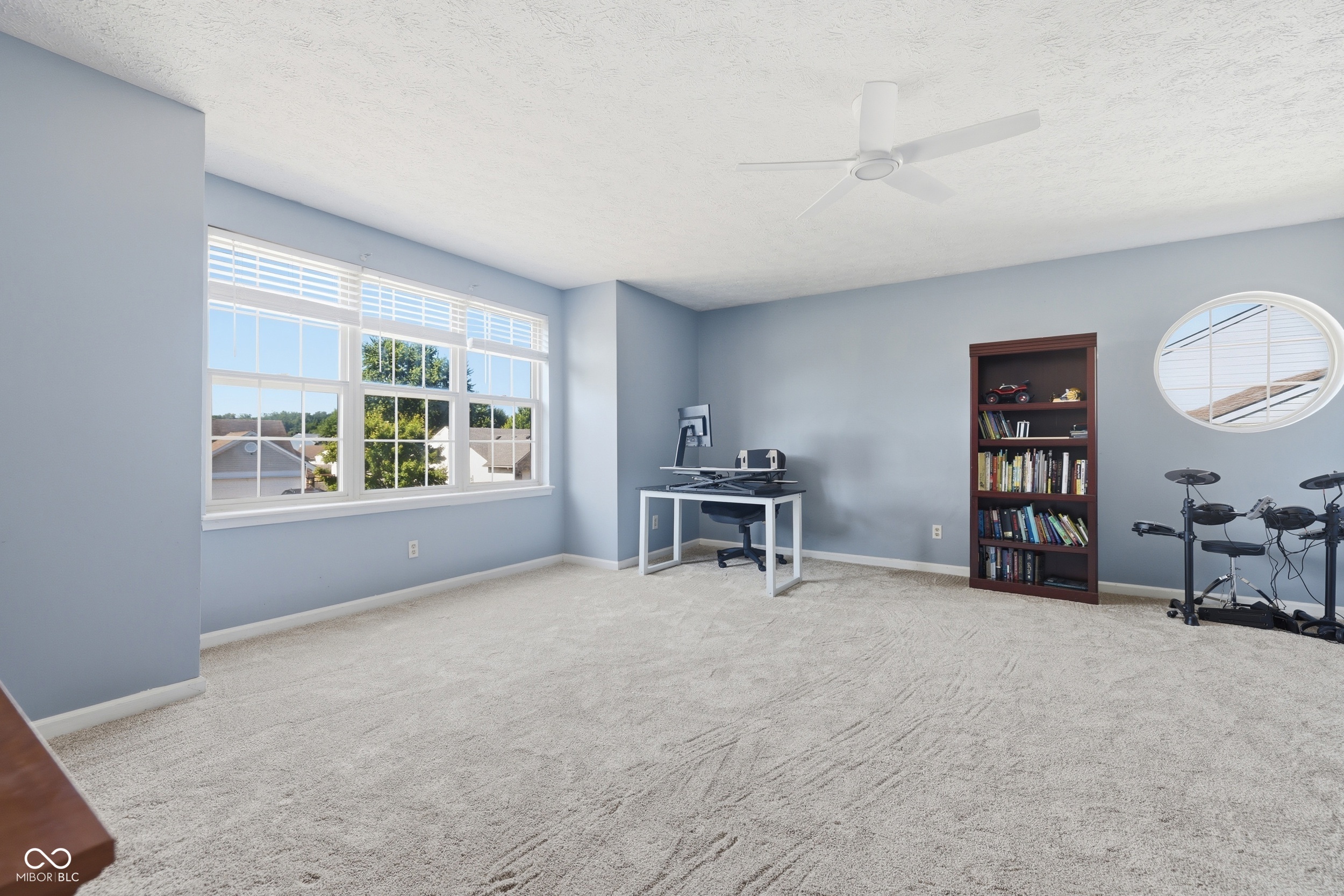 12606 Clearview Lane