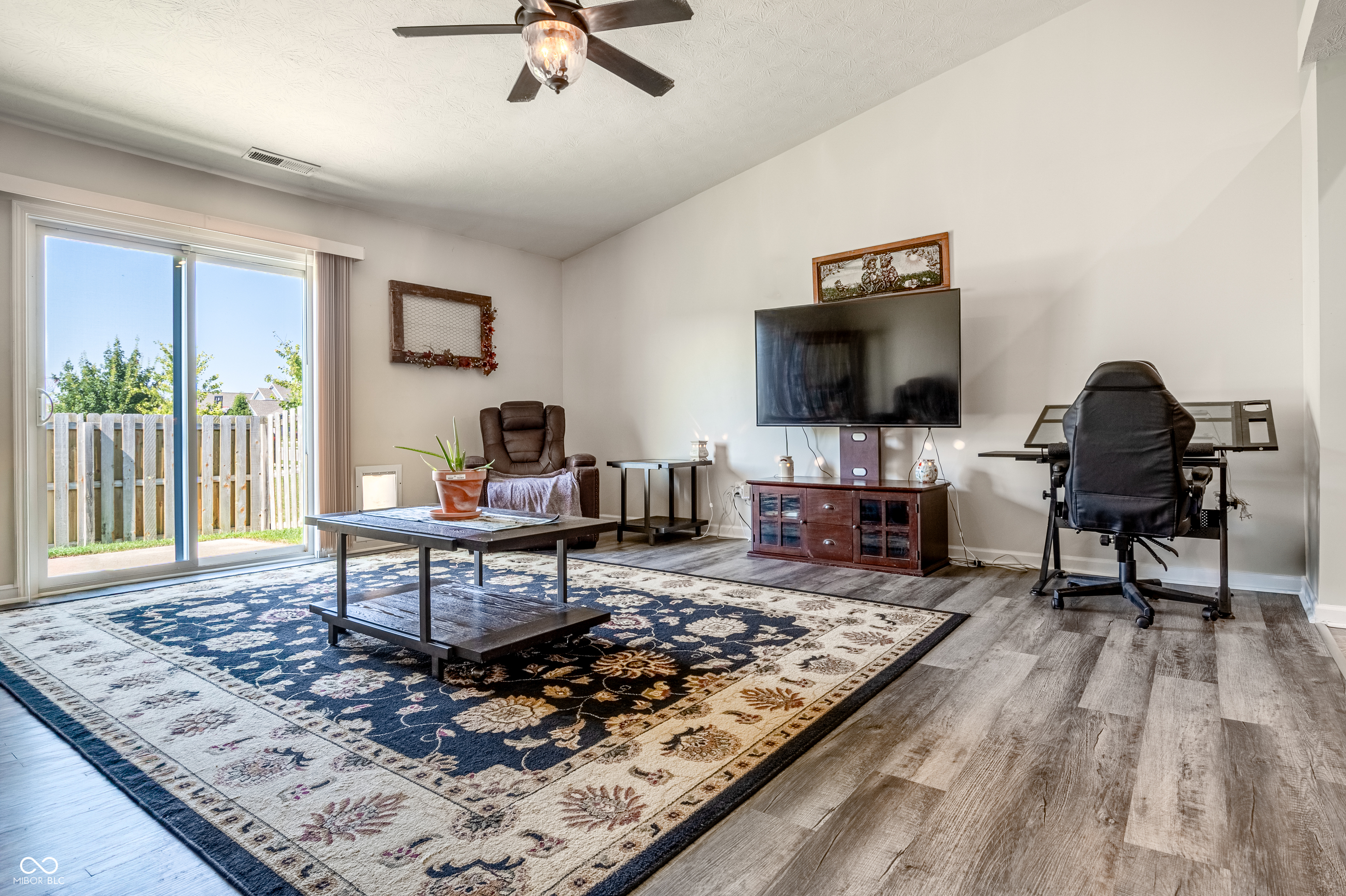 1393 W Limestone Way