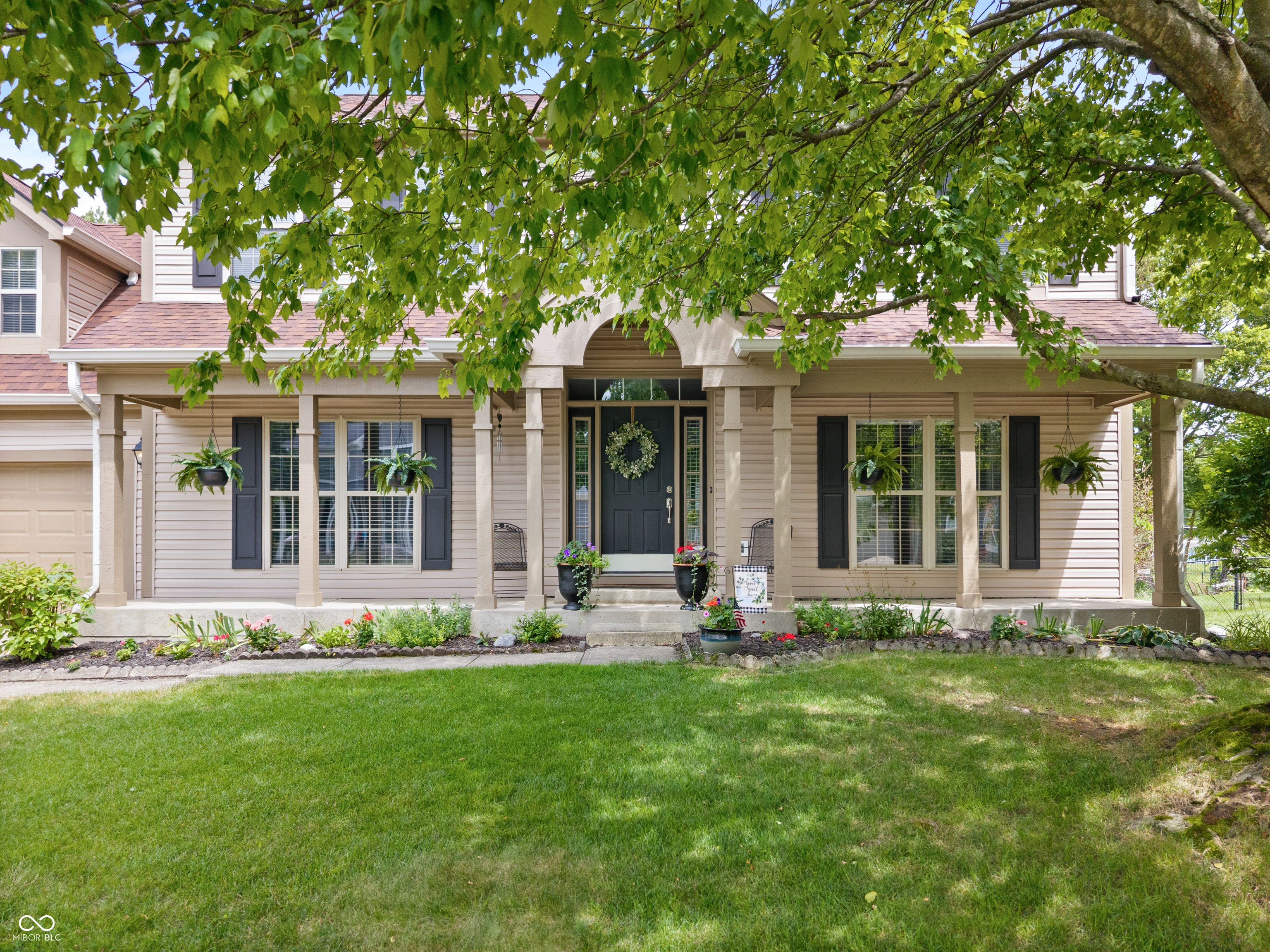 8702 Buffett Parkway