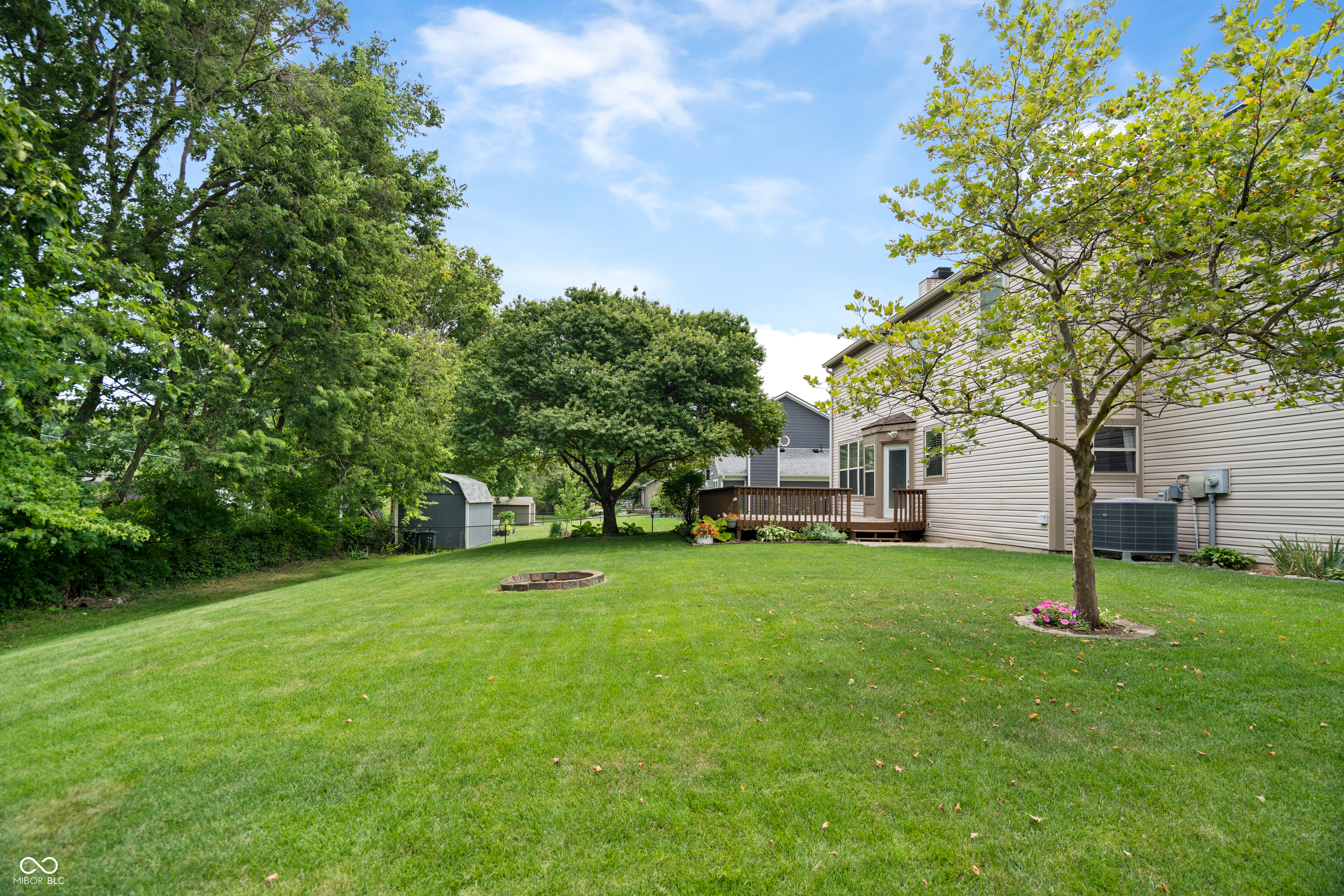 8702 Buffett Parkway