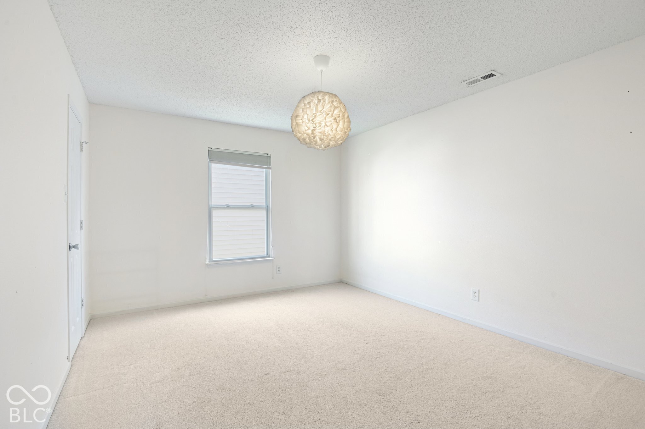 9533 W Lantern Lane