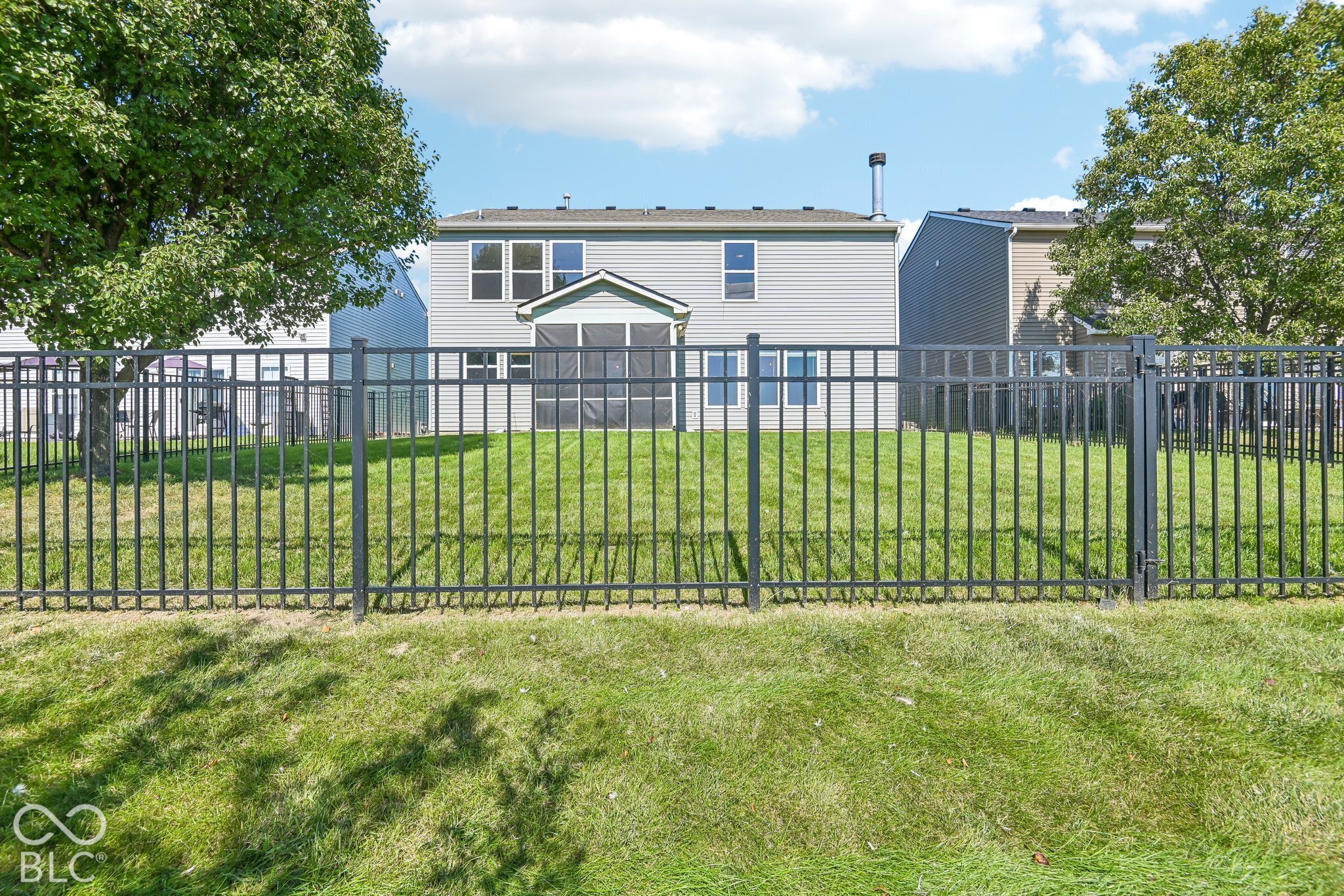 9533 W Lantern Lane