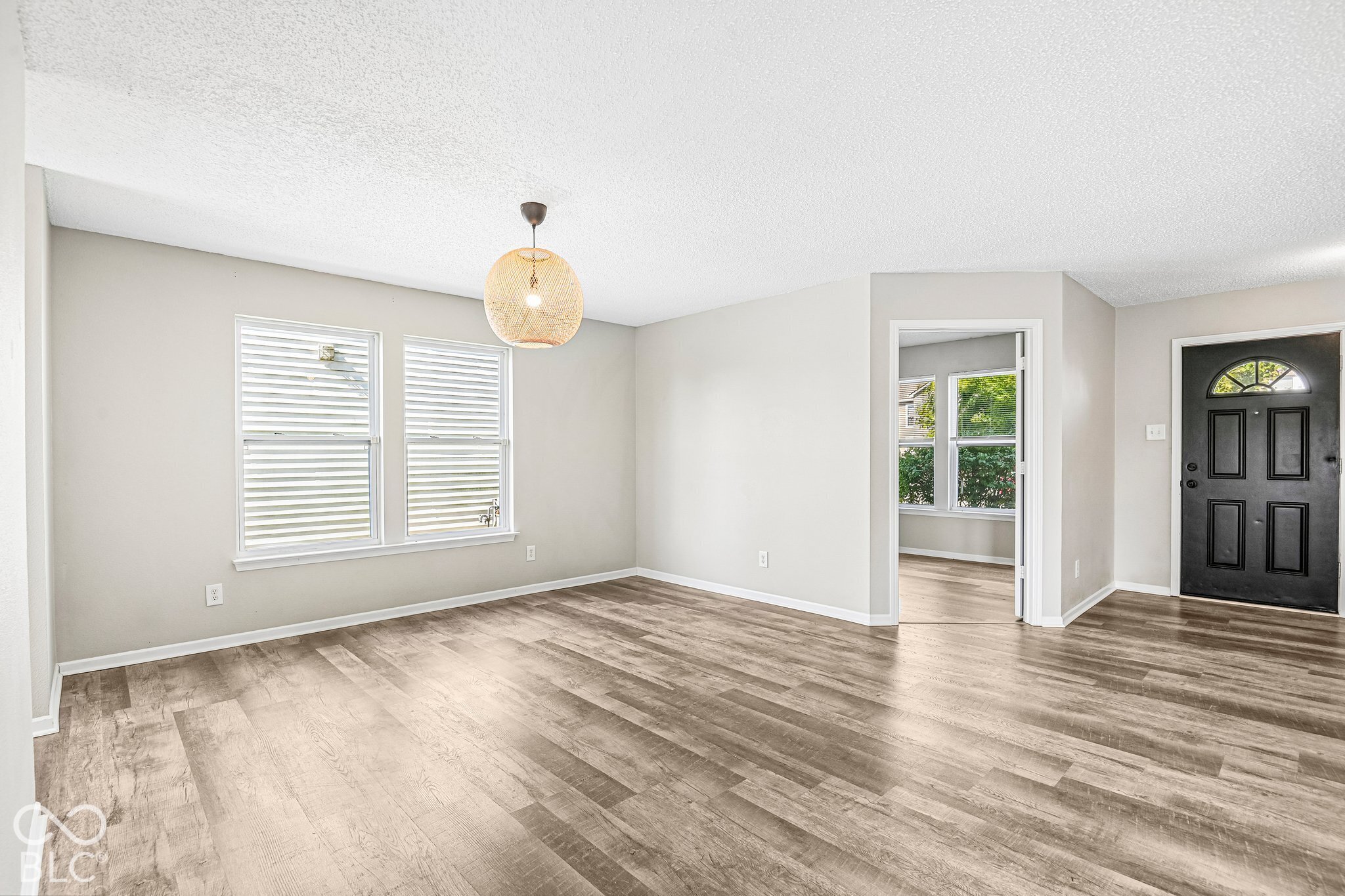 9533 W Lantern Lane