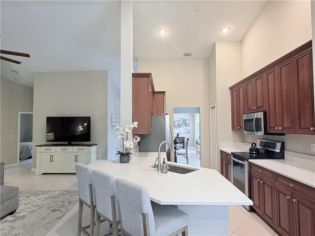 6345 Lexington Court 201