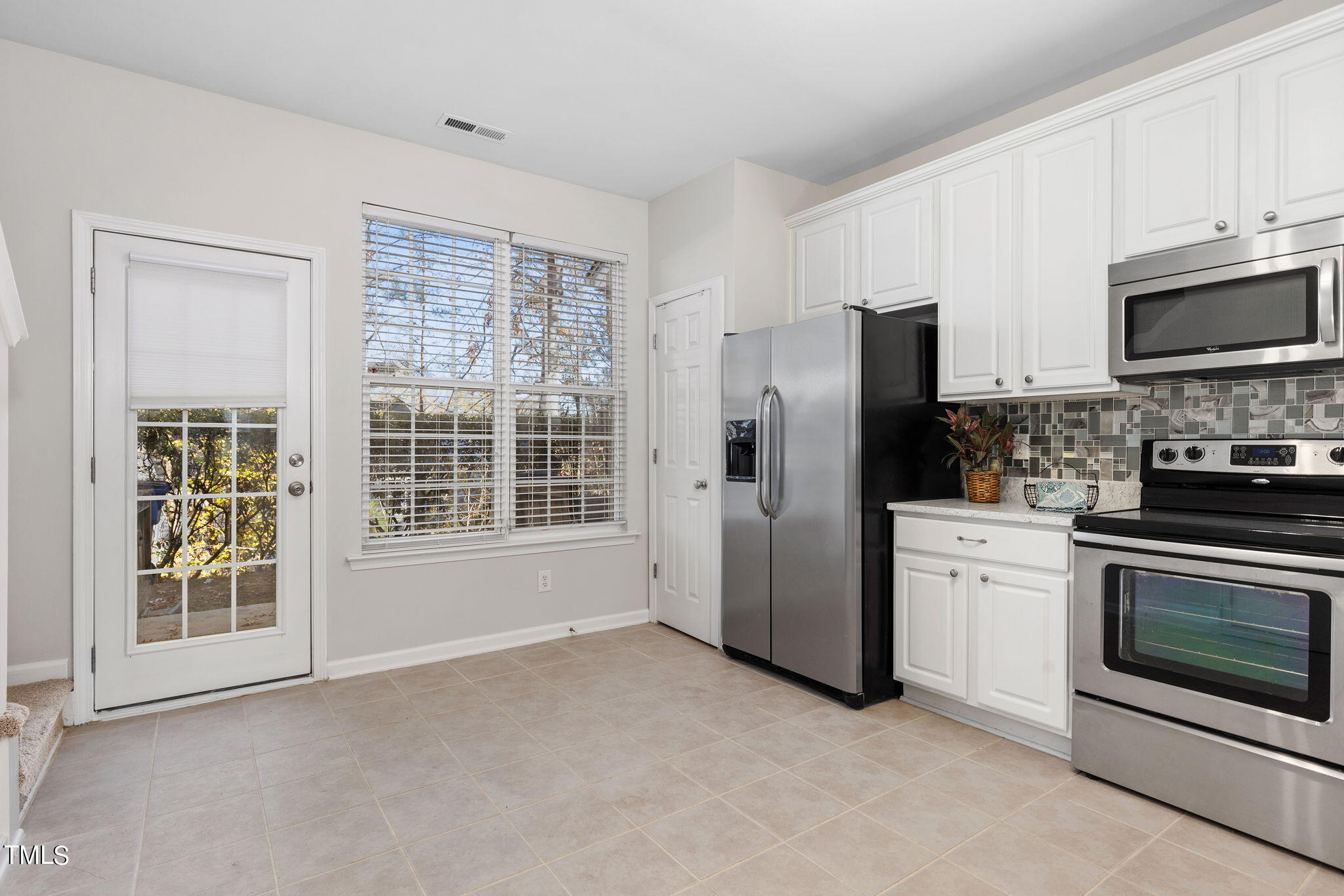 8330 City Loft
