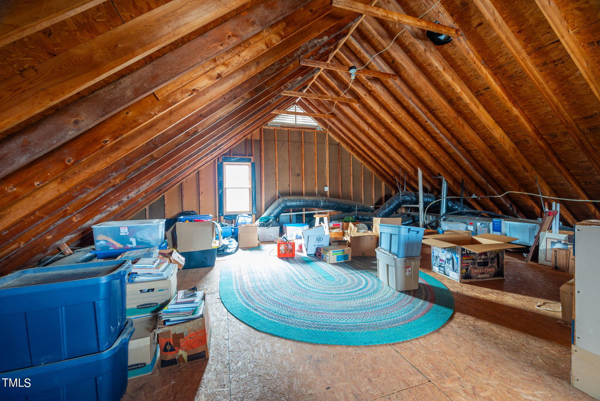 102 Robbins Reef Way