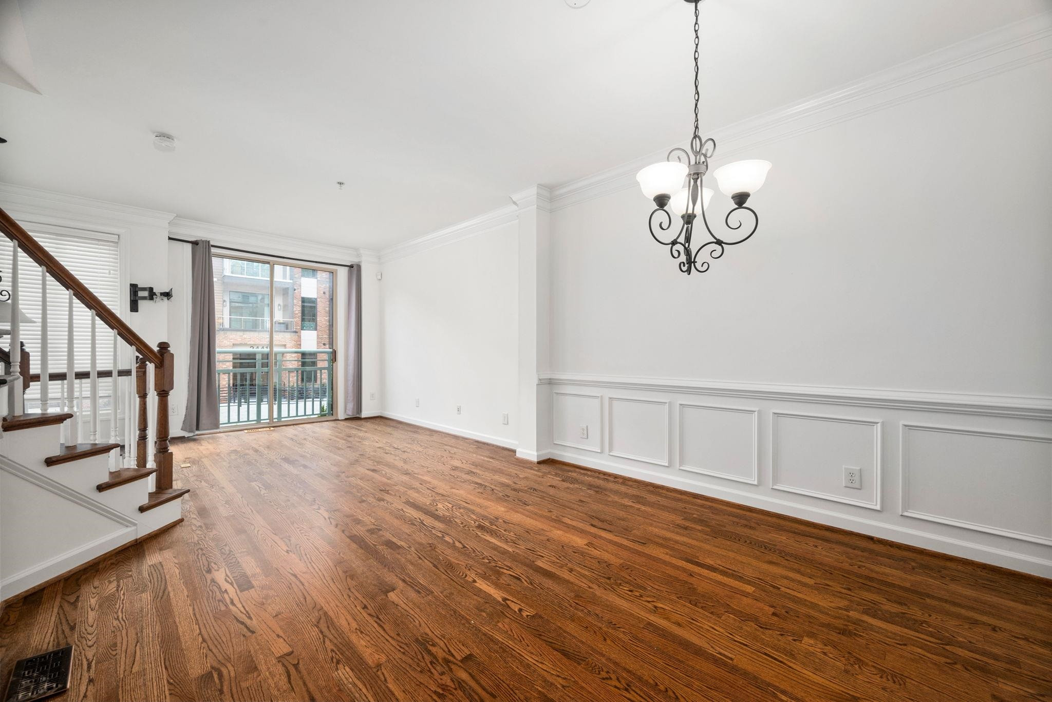 2440 Campus Shore Drive Unit: 102