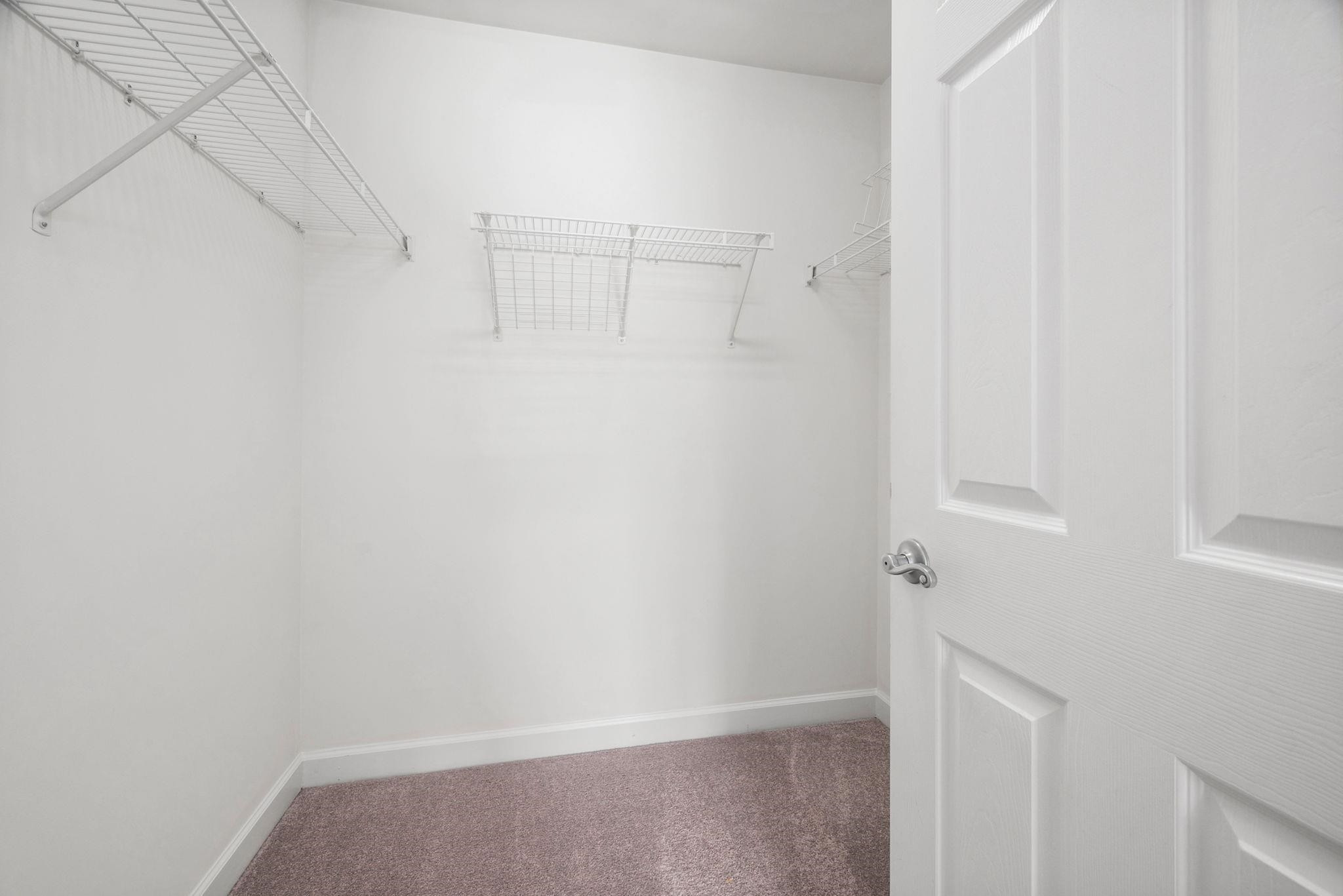 2440 Campus Shore Drive Unit: 102