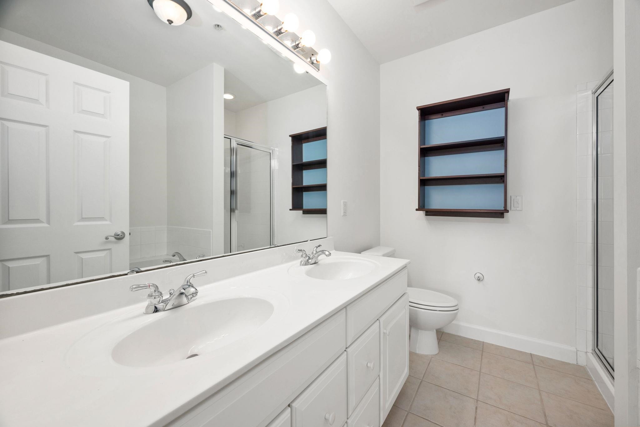 2440 Campus Shore Drive Unit: 102