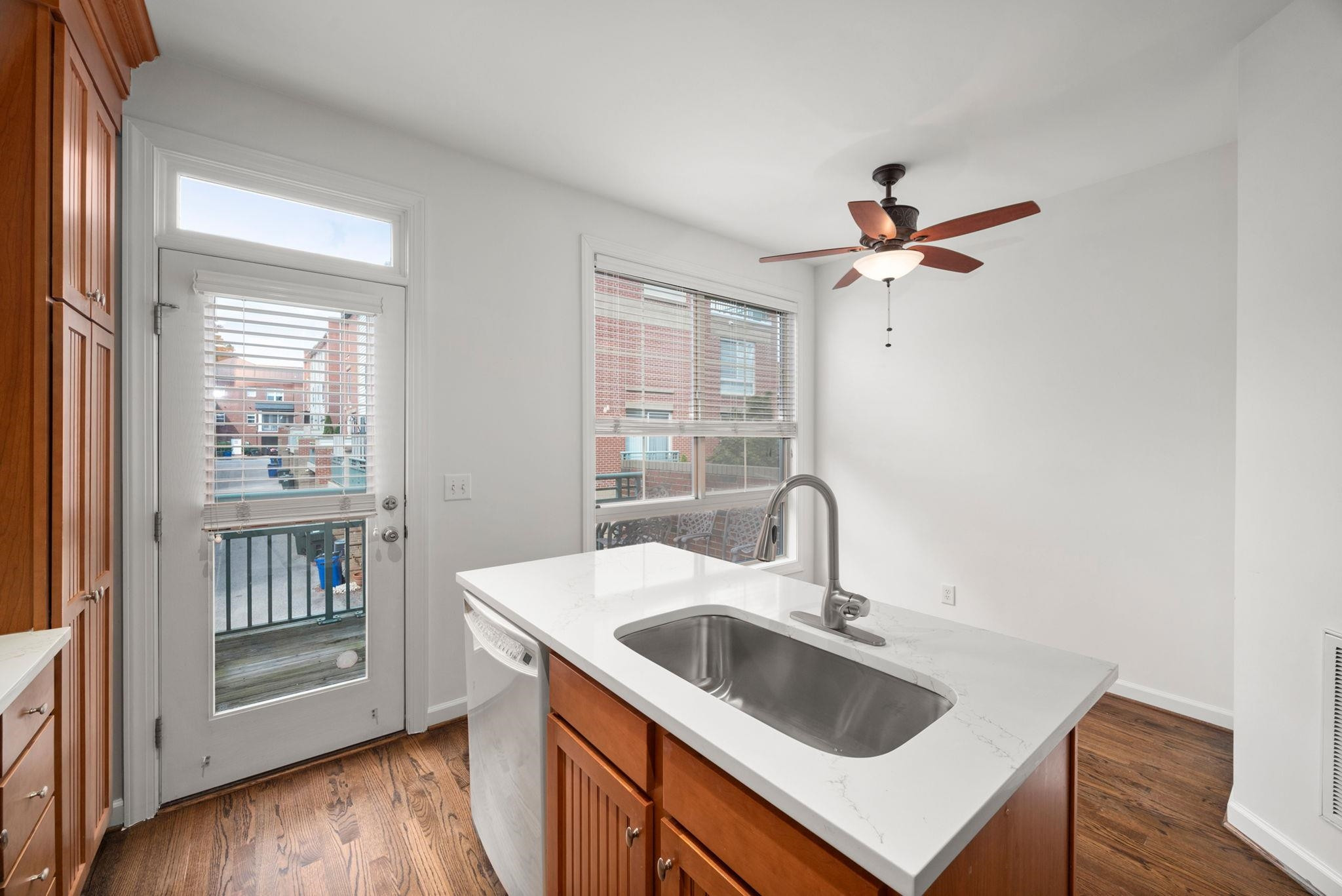 2440 Campus Shore Drive Unit: 102