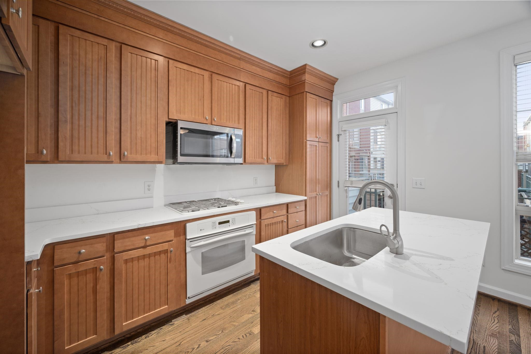 2440 Campus Shore Drive Unit: 102
