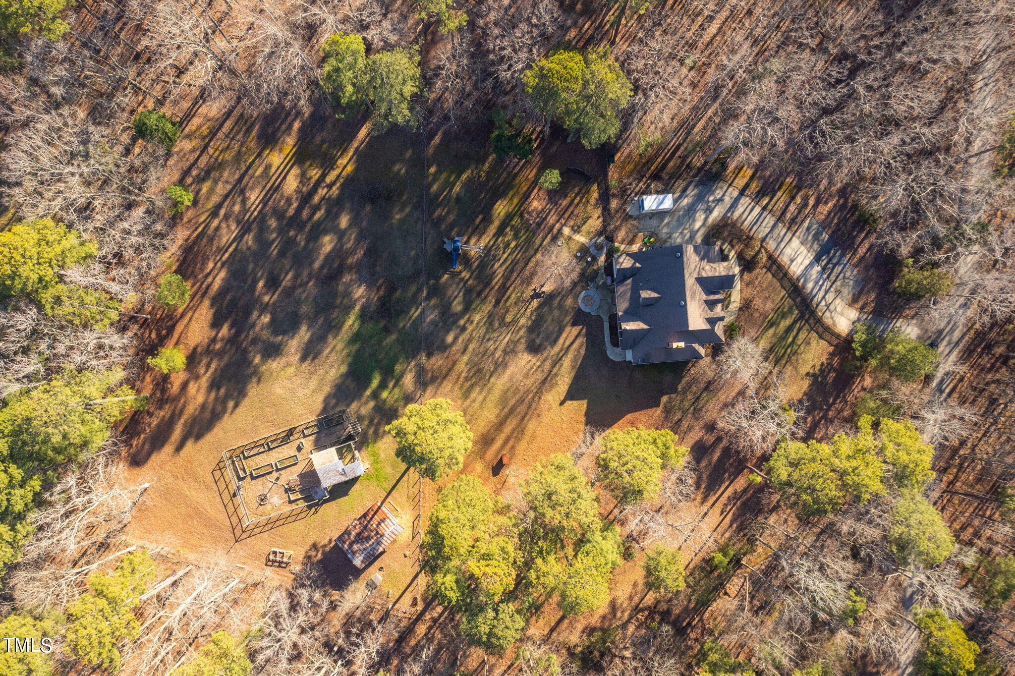 1028 Rolling Knoll Road