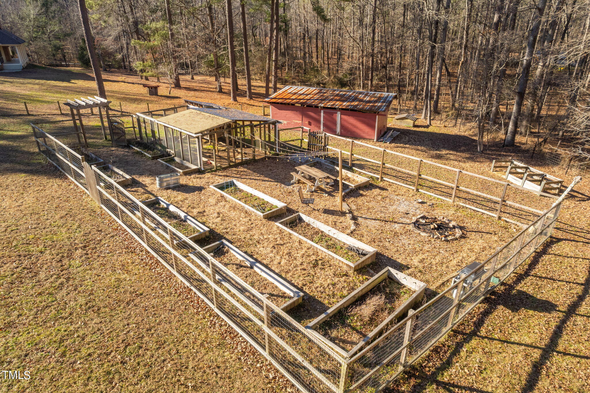 1028 Rolling Knoll Road