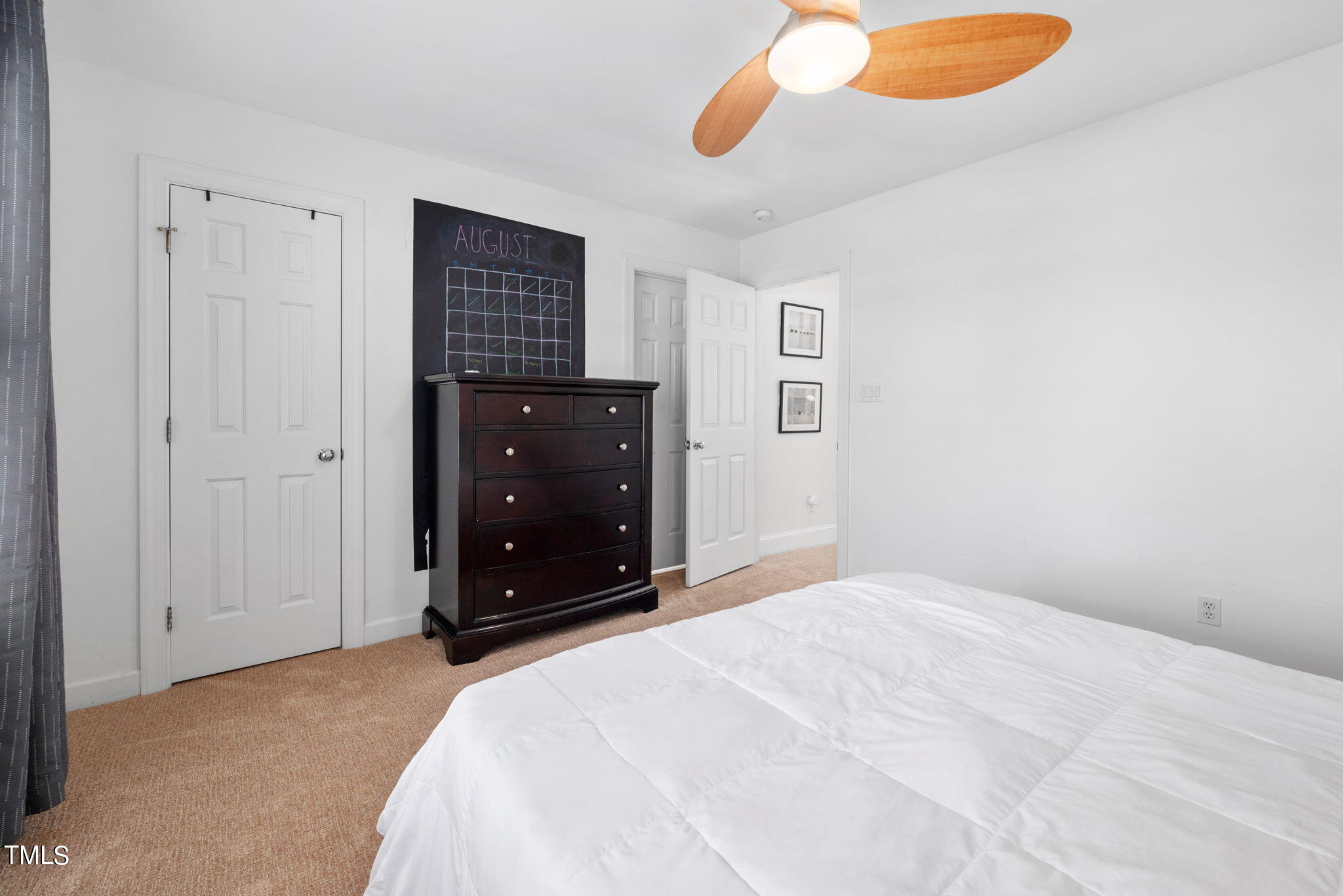 105 Lindenthal Court