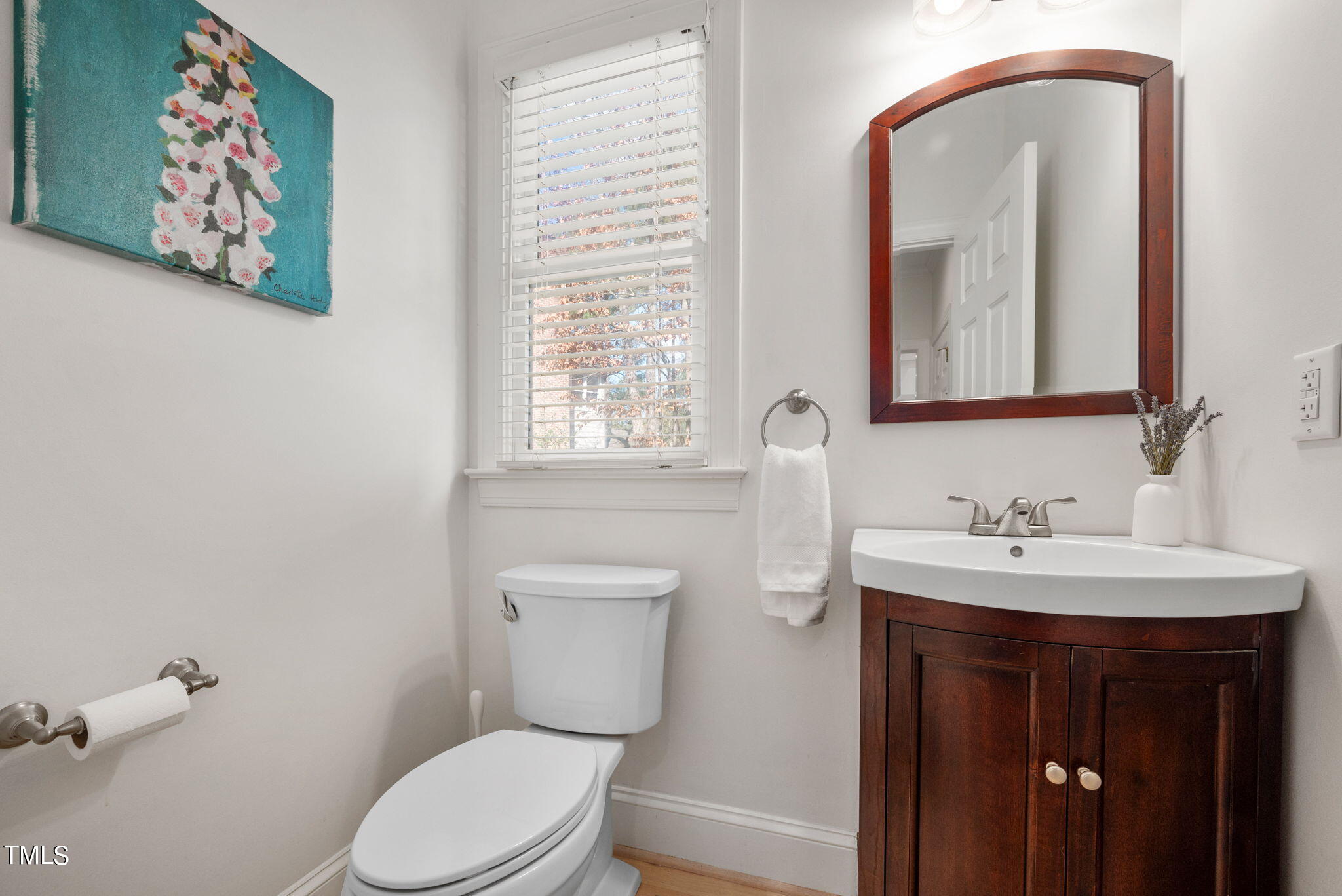 105 Lindenthal Court