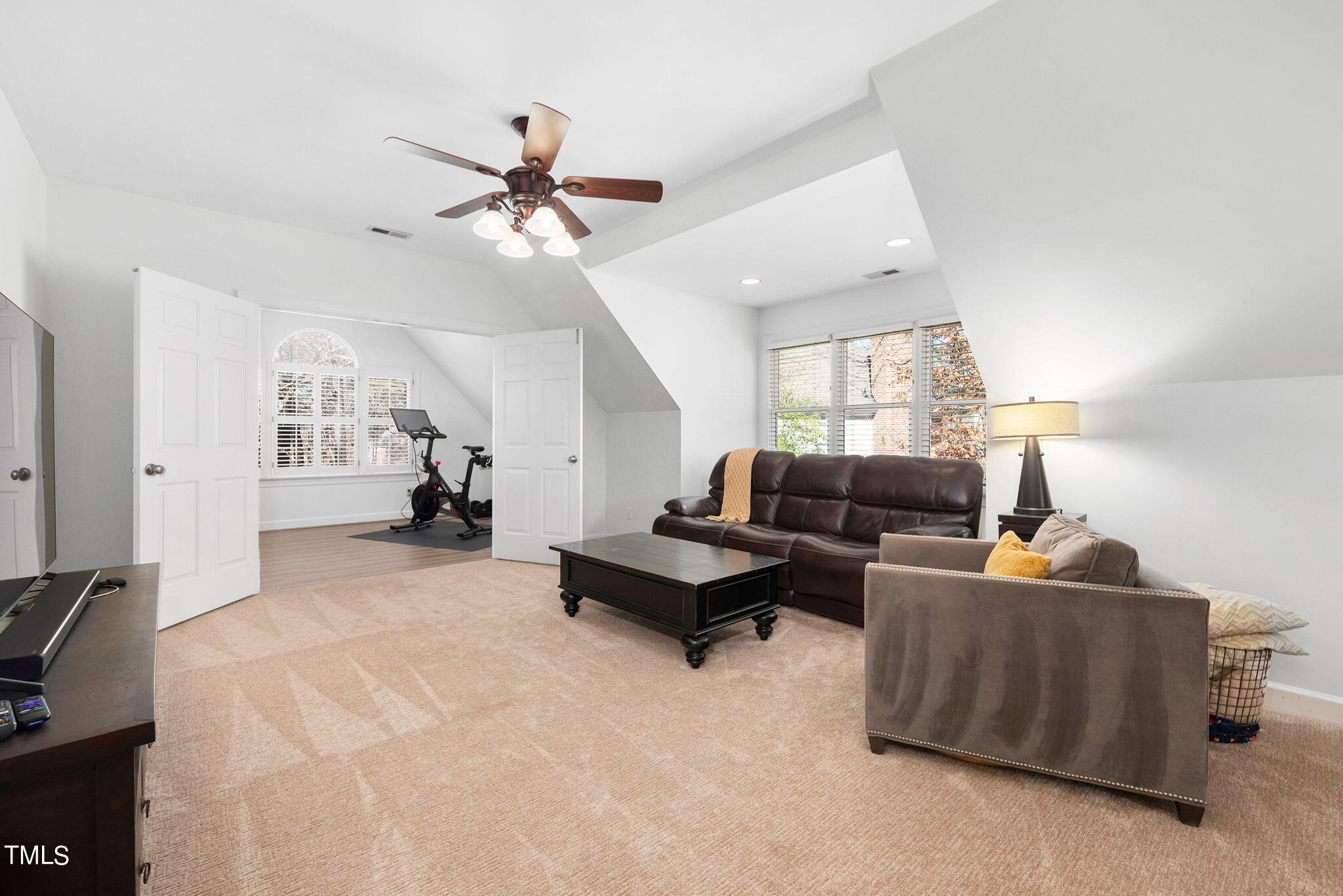 105 Lindenthal Court