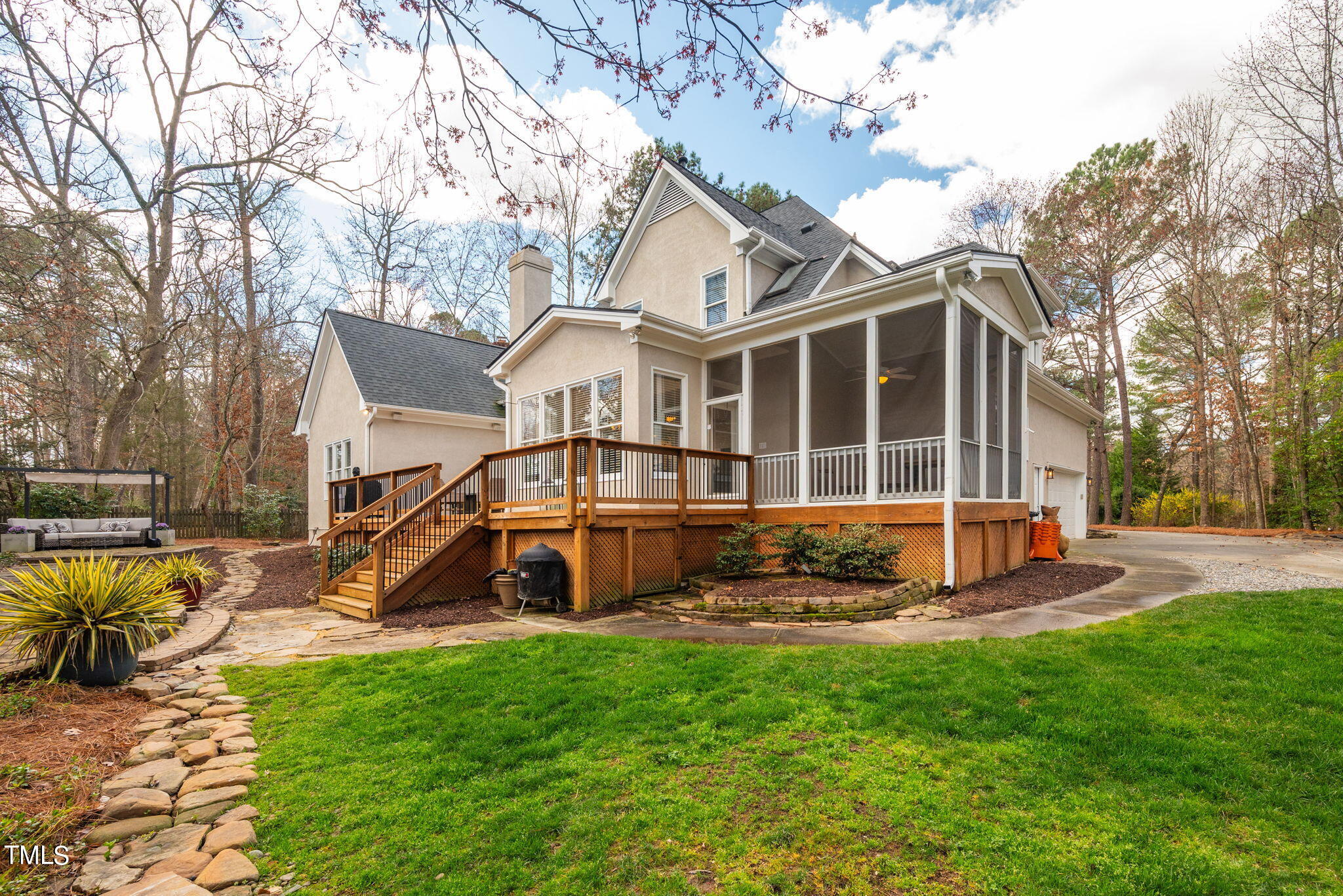 105 Lindenthal Court