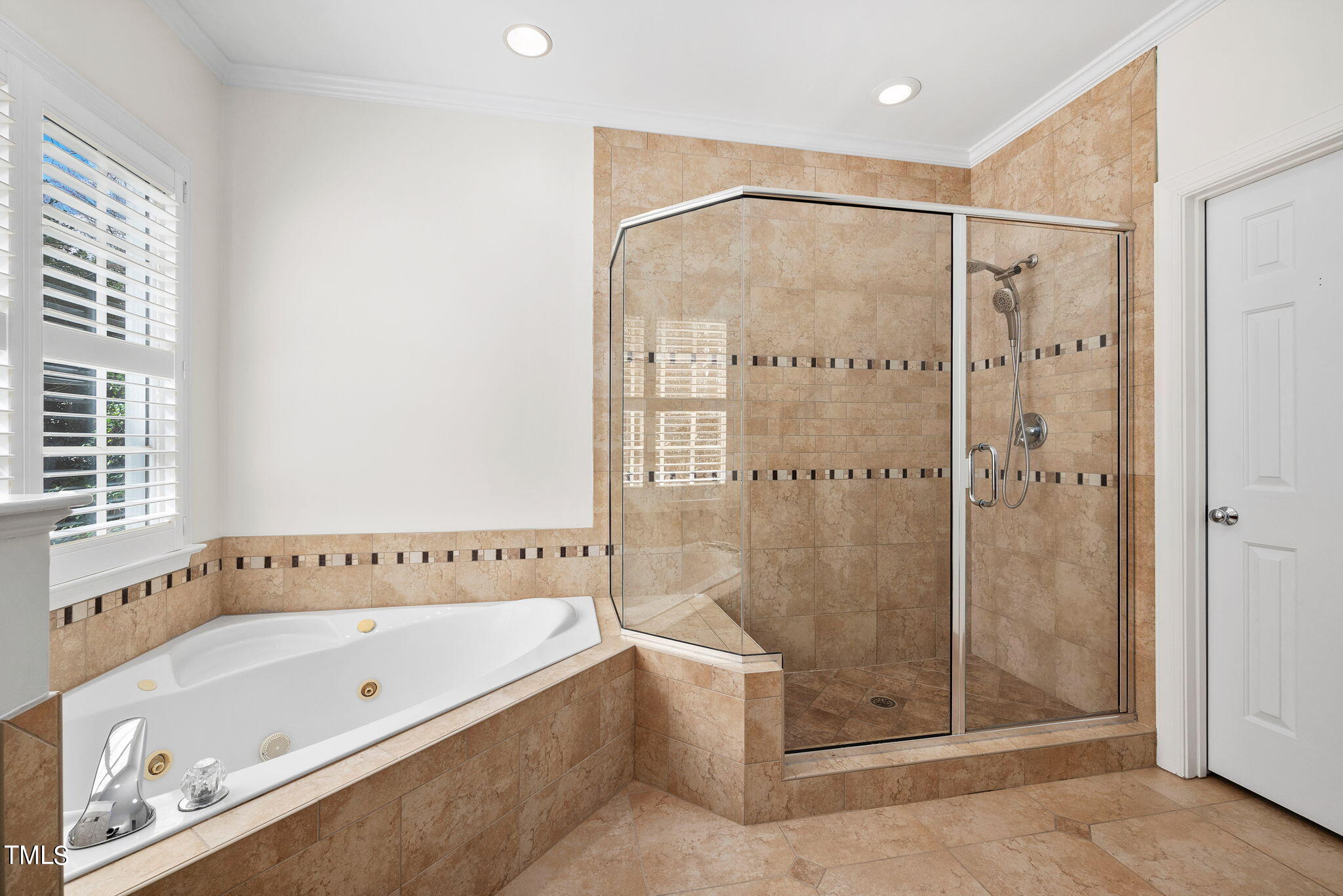 105 Lindenthal Court