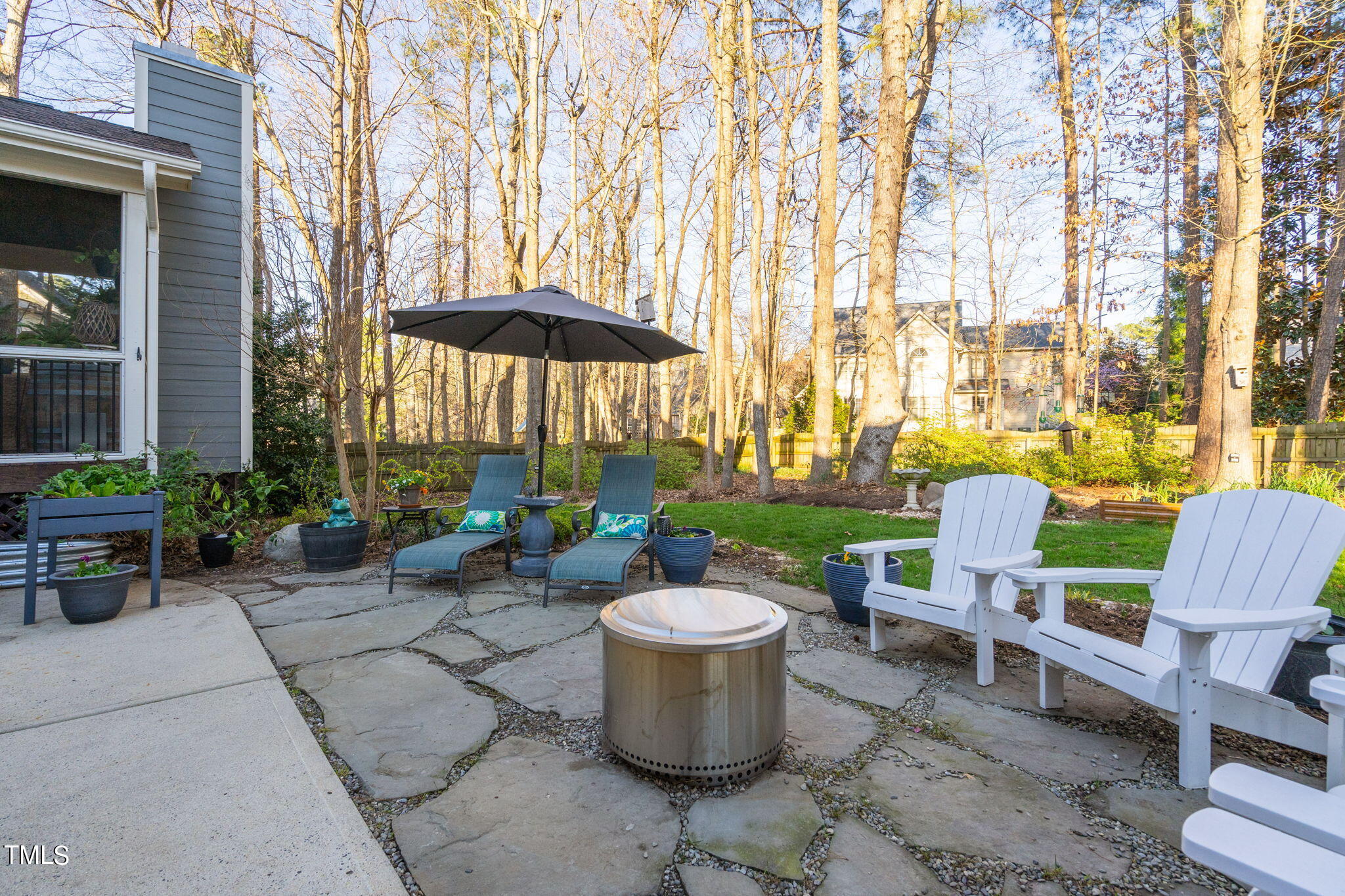 400 Lyndenbury Drive