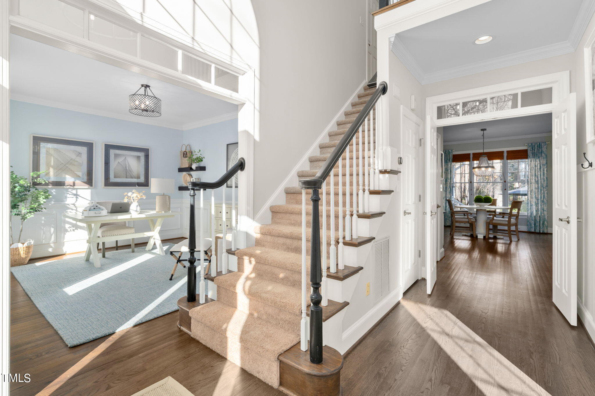 400 Lyndenbury Drive