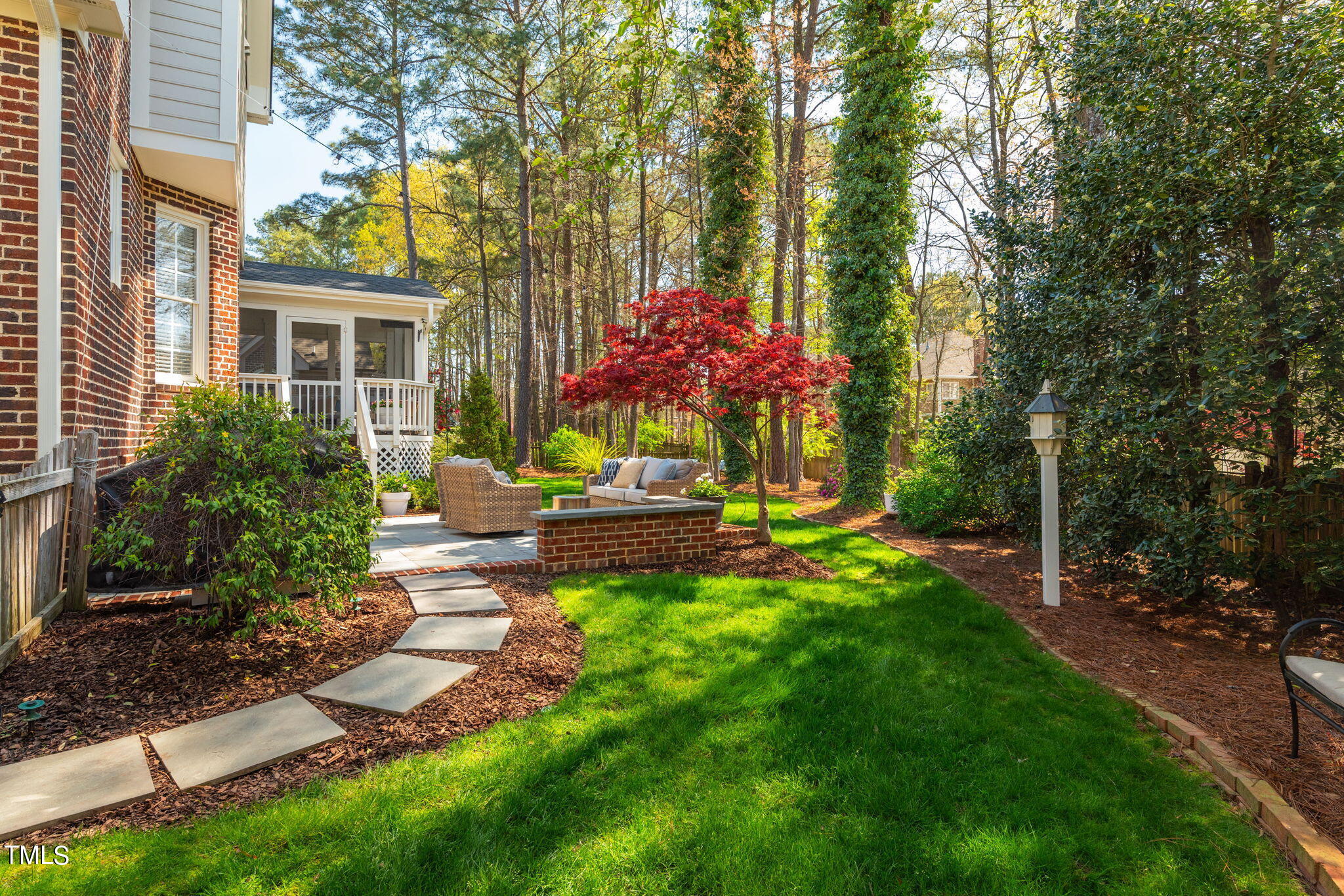 264 Hogans Valley Way
