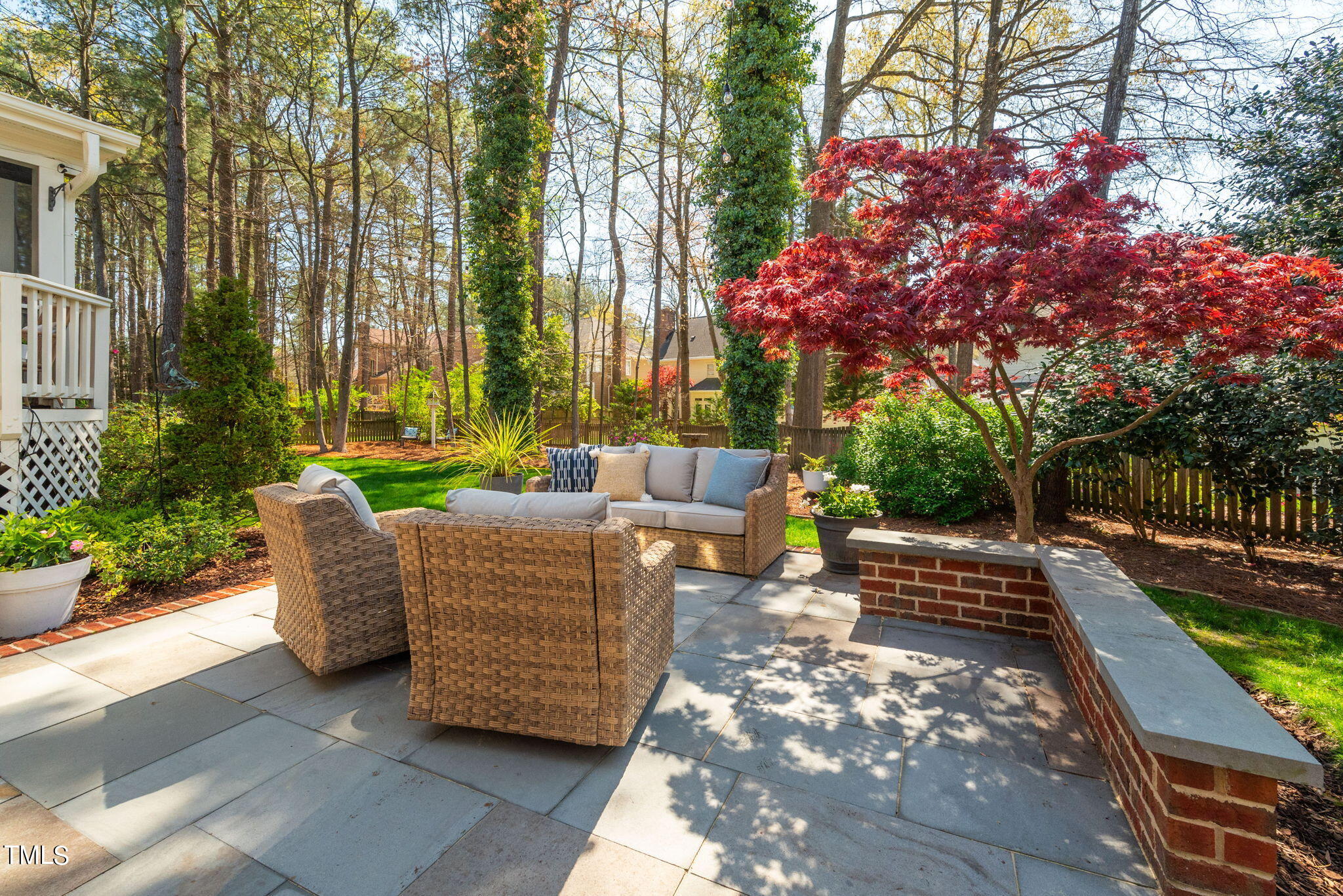 264 Hogans Valley Way