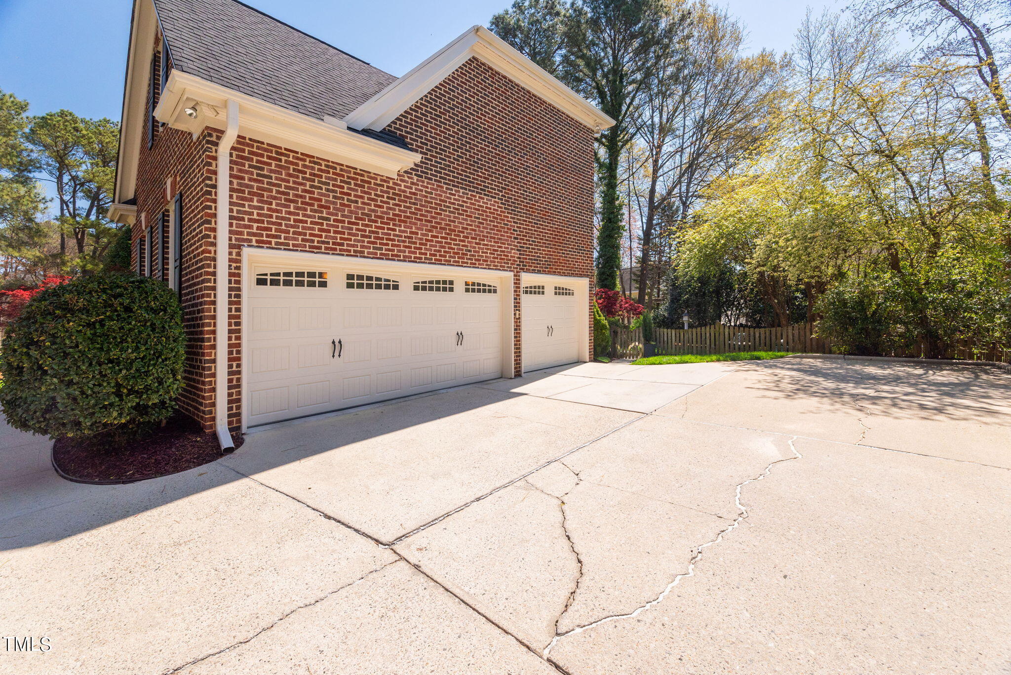264 Hogans Valley Way