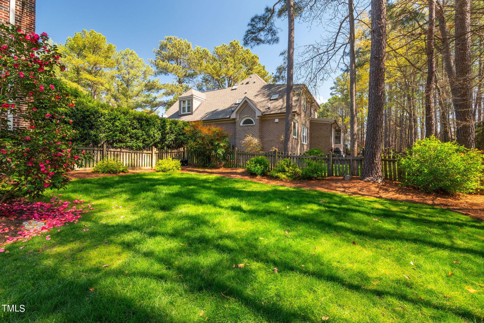 264 Hogans Valley Way