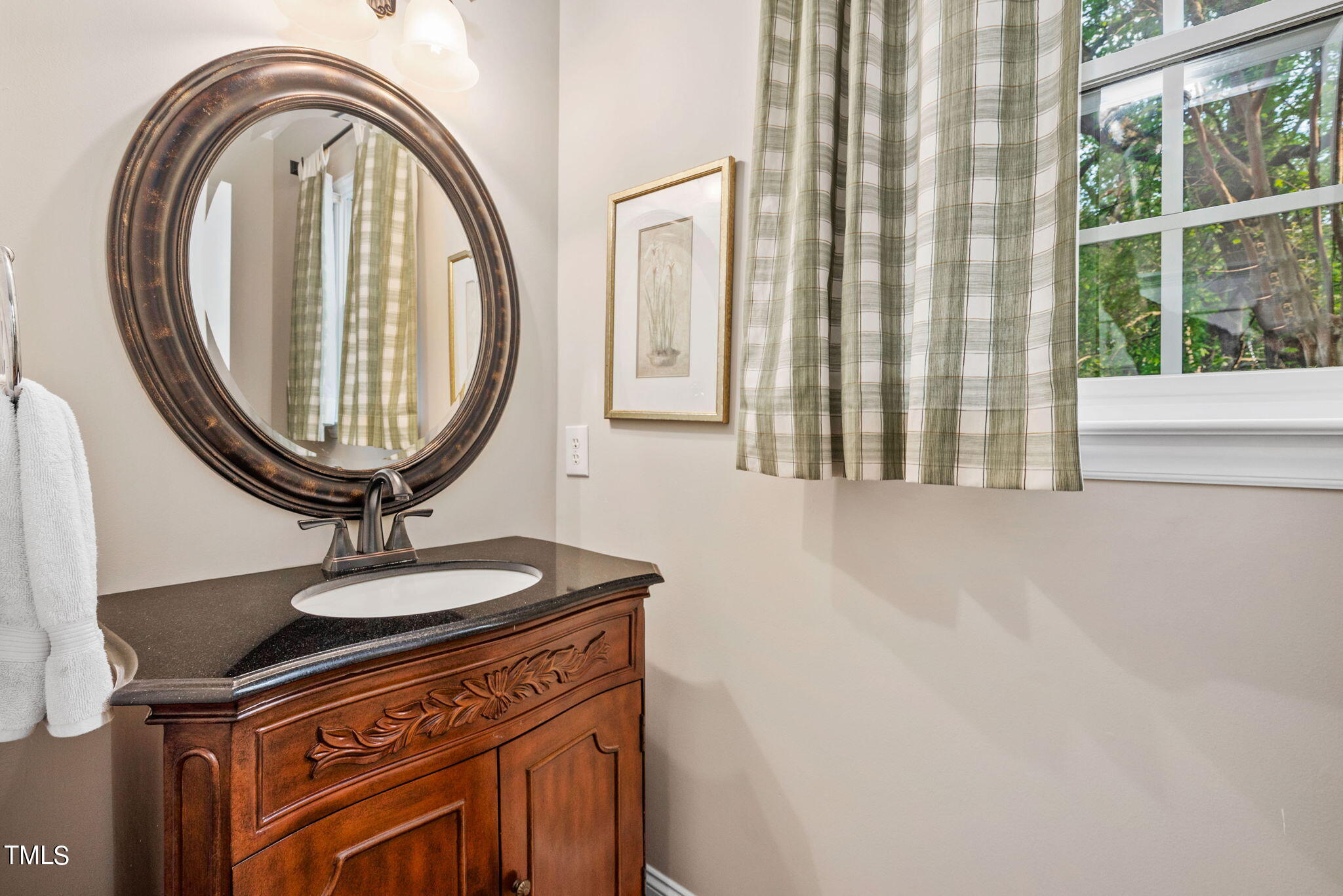 104 Dallavia Court