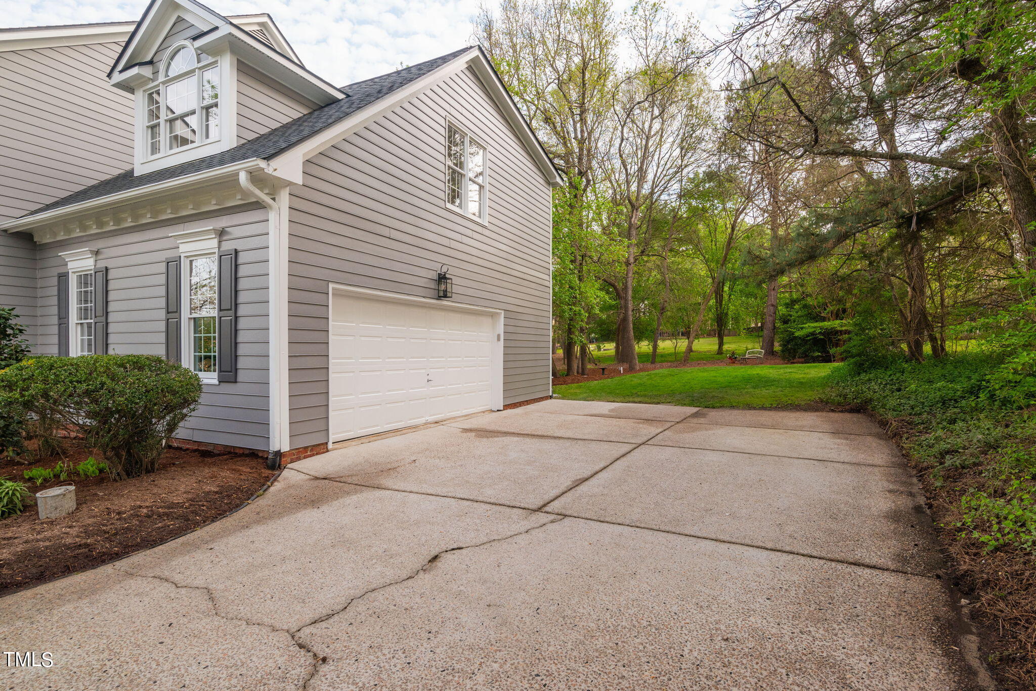 104 Dallavia Court