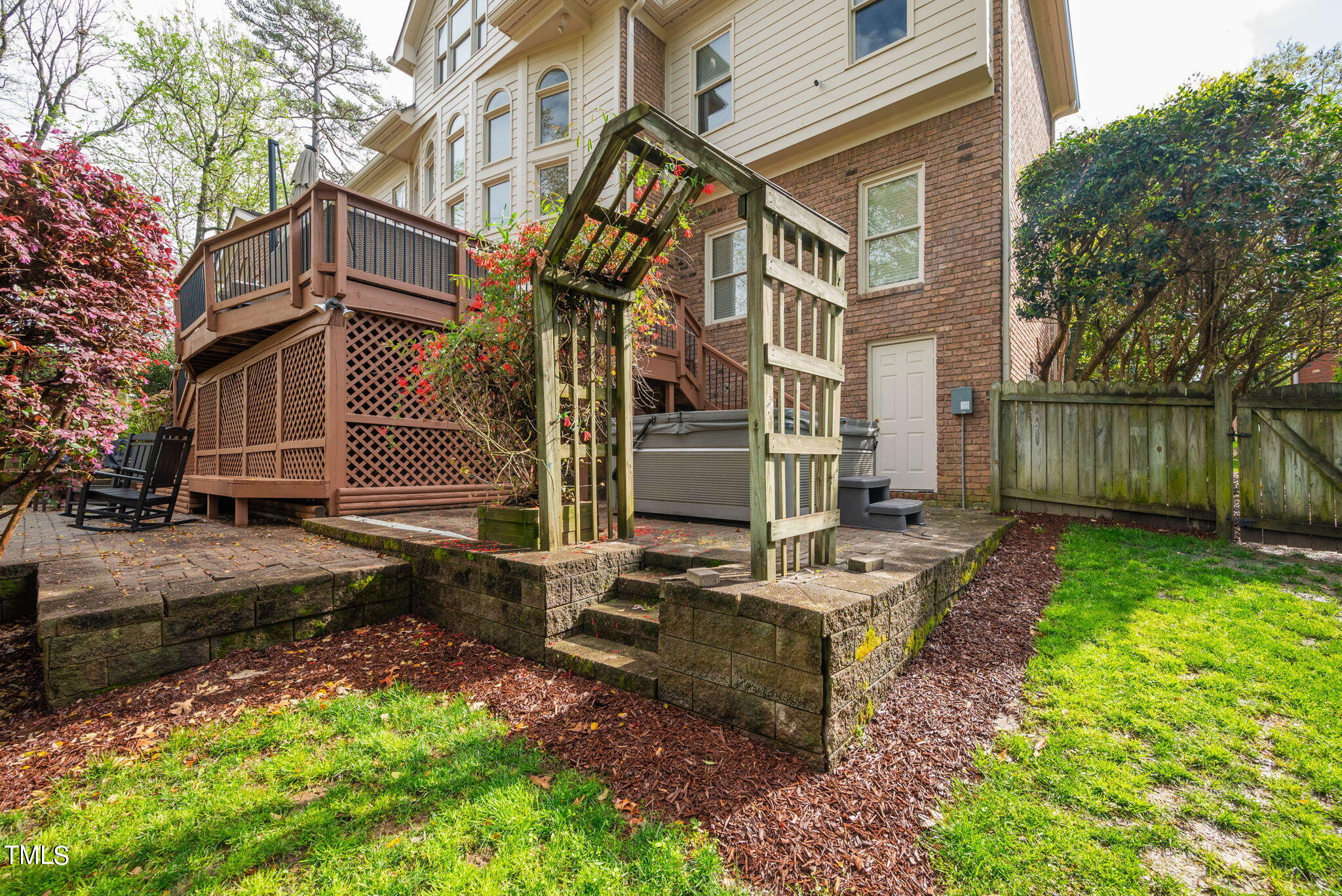 104 Grattan Court