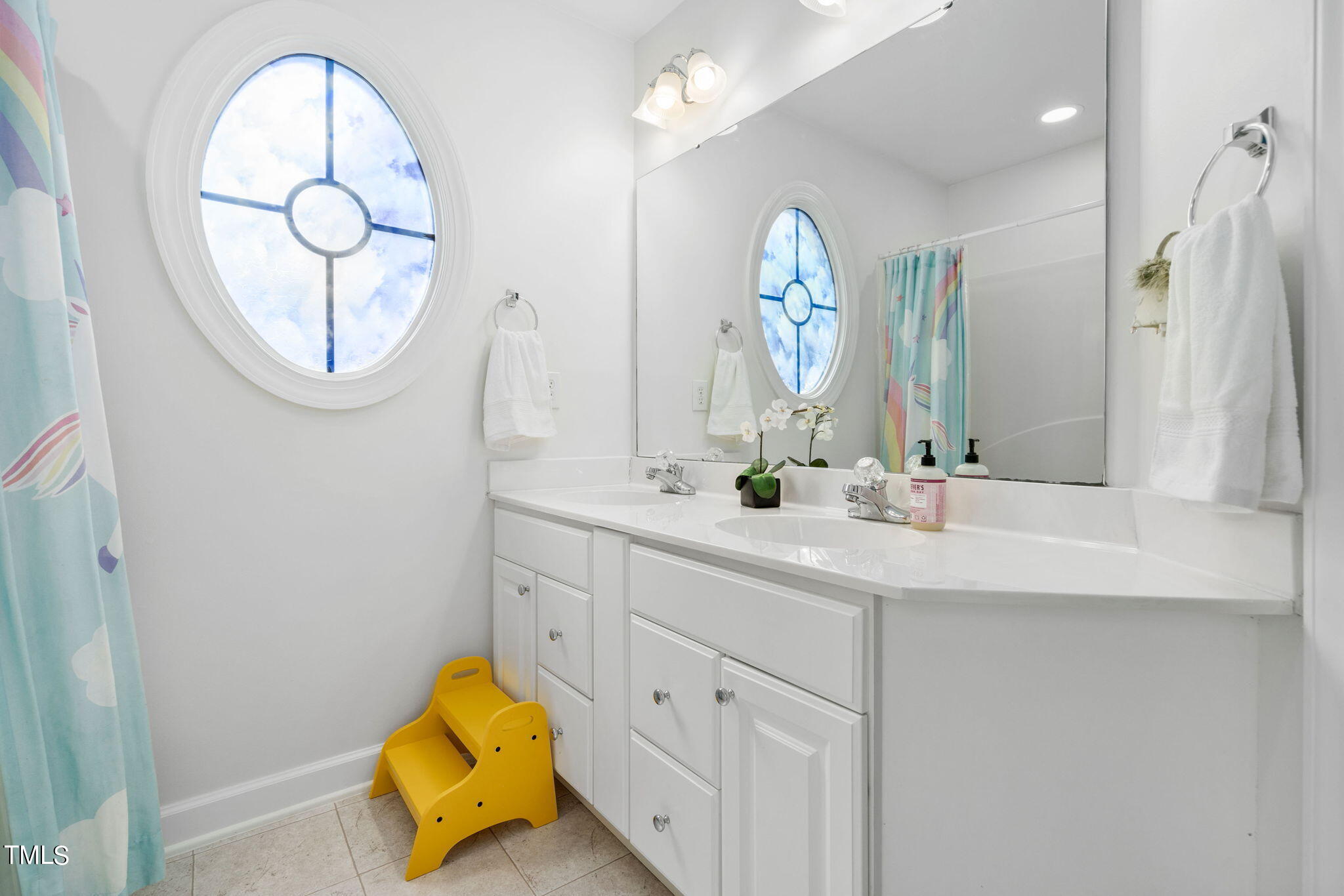 100 Fern Berry Court