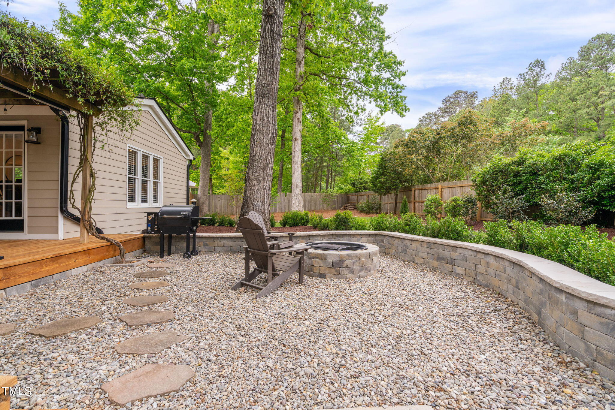 106 Ivy Hollow Court